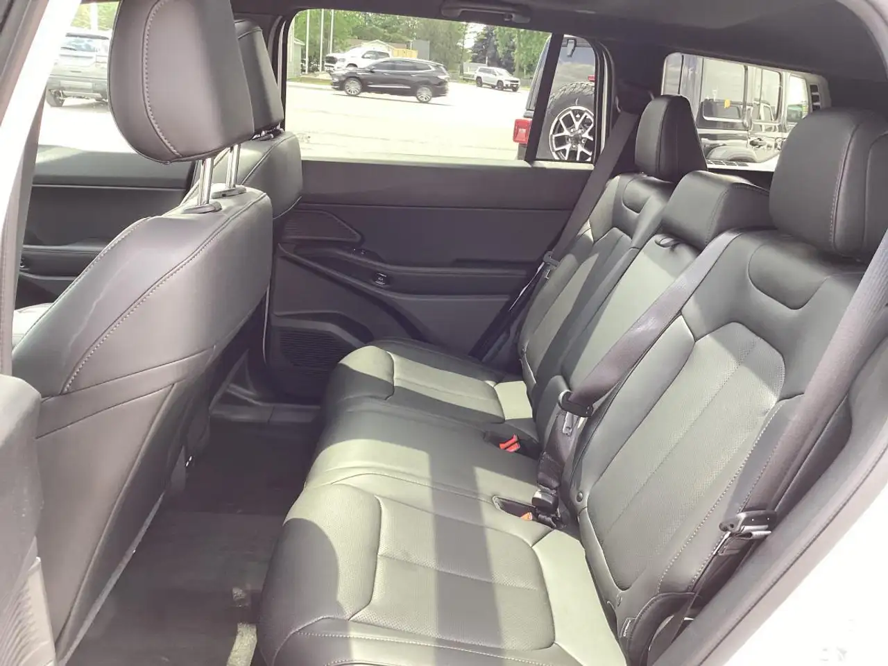 Jeep Cherokee снимка Jeep Cherokee