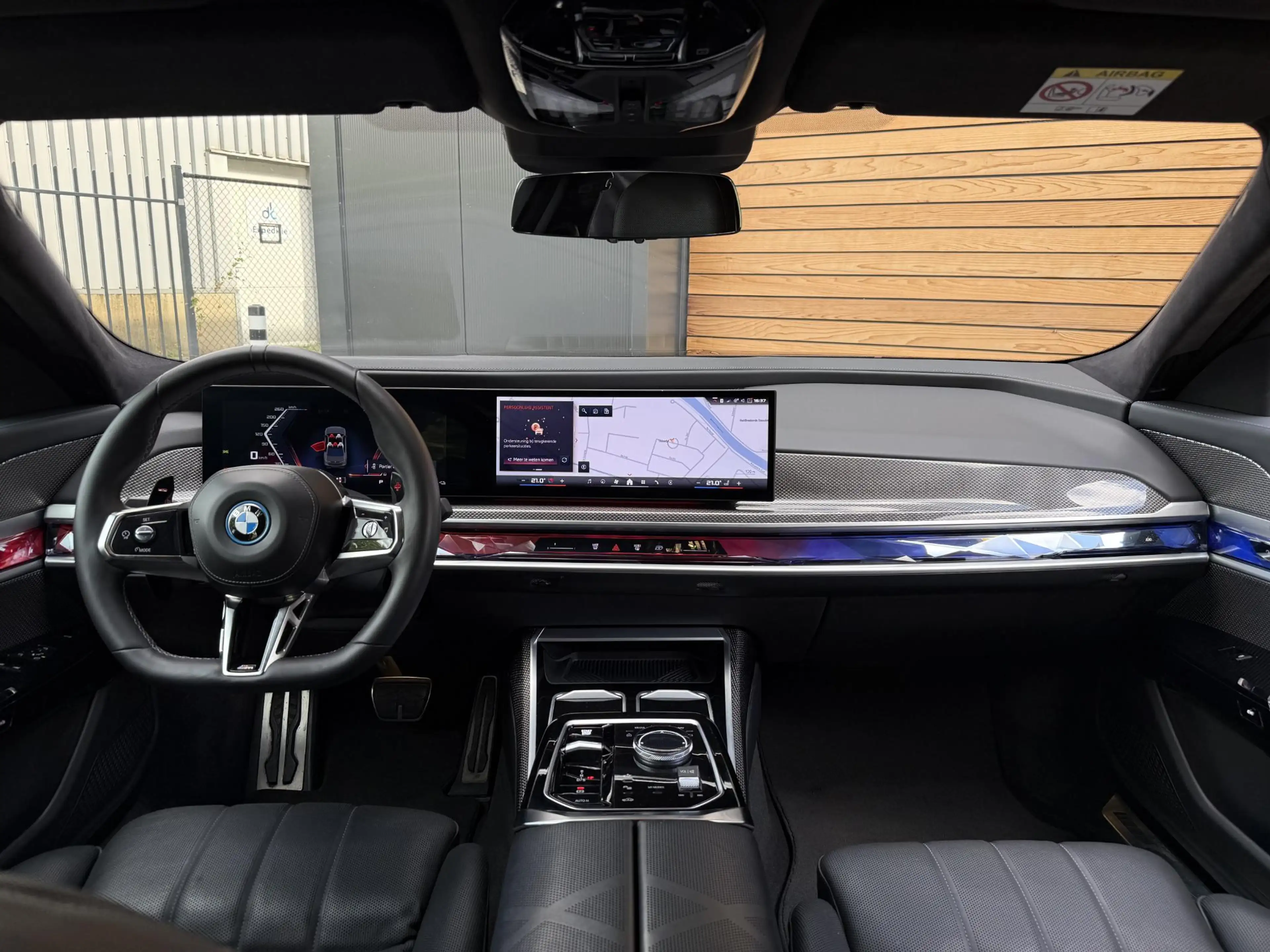 BMW 760 7-serie M760e xDrive REAR-ENTERTAINMENT|SKYLOUNGE| — photo 6
