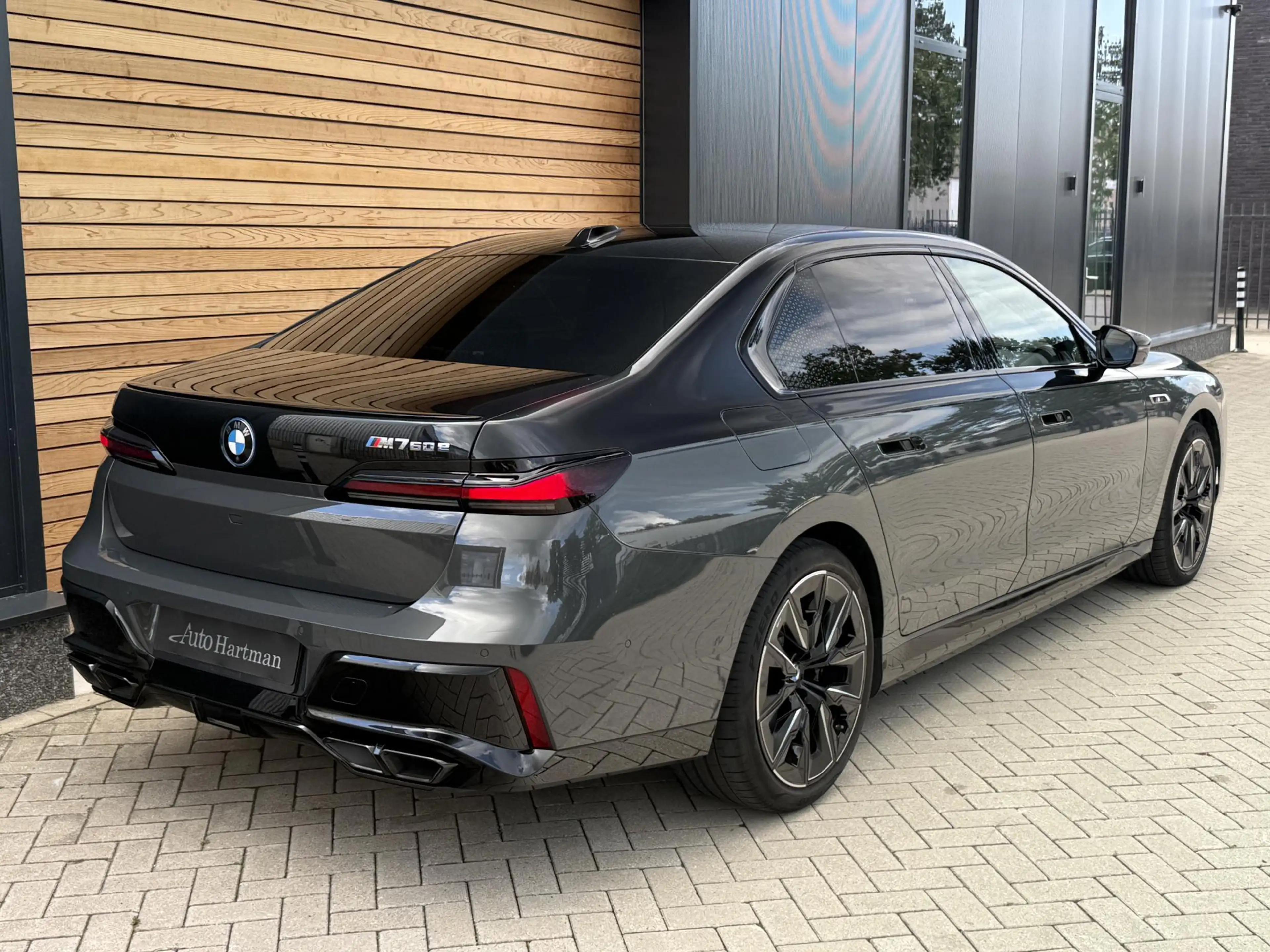 BMW 760 7-serie M760e xDrive REAR-ENTERTAINMENT|SKYLOUNGE| — photo 9