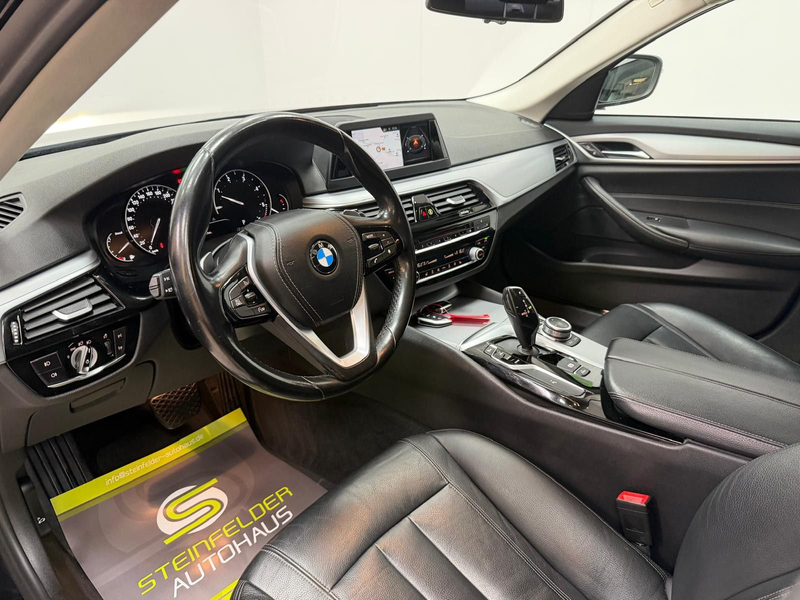 BMW 530 d xDrive / LEDER / NAVI / LED / — photo 9
