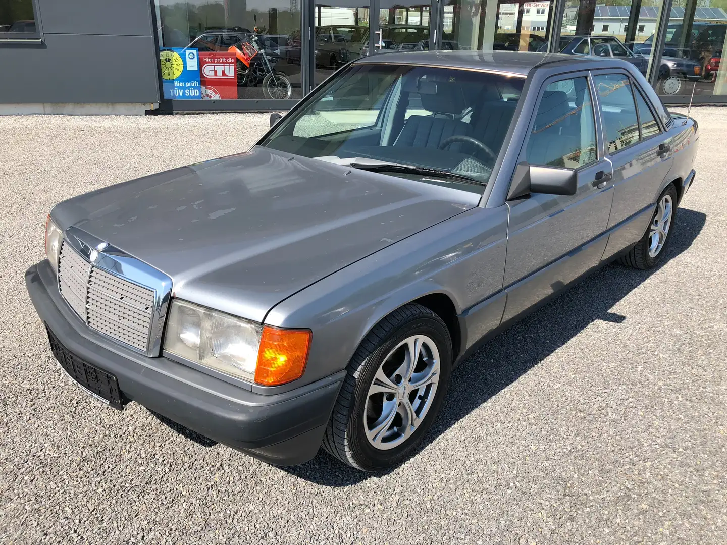 Mercedes-Benz 190 E 2.0 Automatik*ABS*SHD*HU/AU NEU* Gris - 1