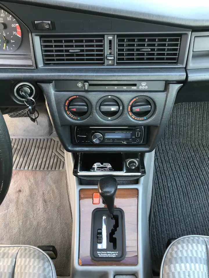 Mercedes-Benz 190 E 2.0 Automatik*ABS*SHD*HU/AU NEU*, foto 11