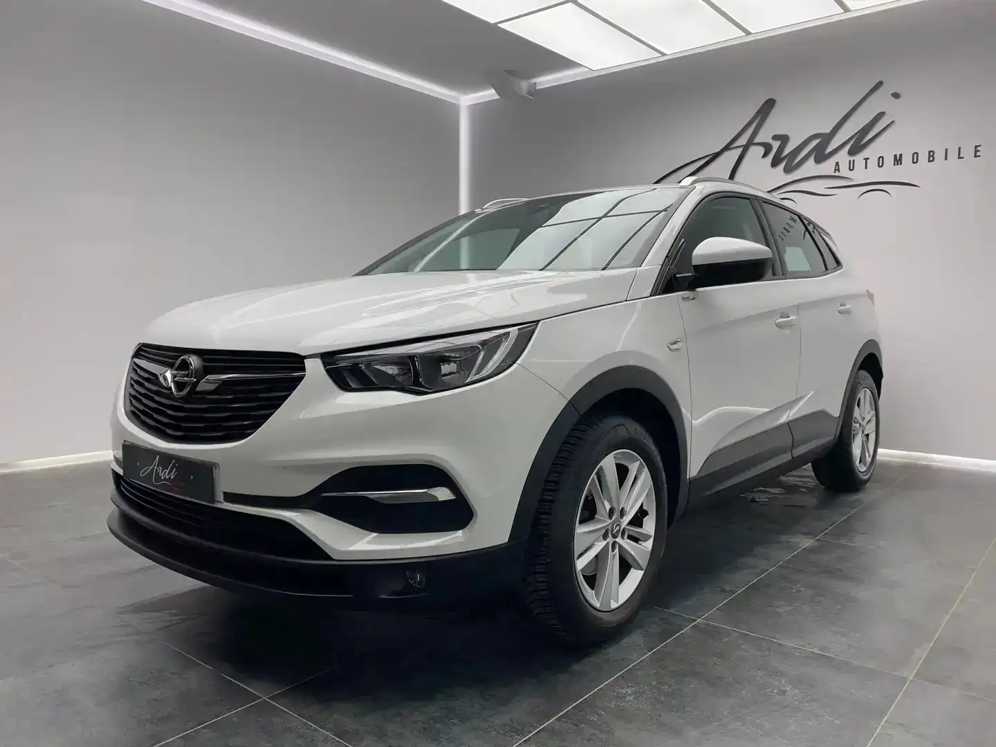 Opel Grandland X 1.2Turbo*LINE ASSIST*GPS*1ER PROP*GARANTIE 12 MOIS Wit - 1