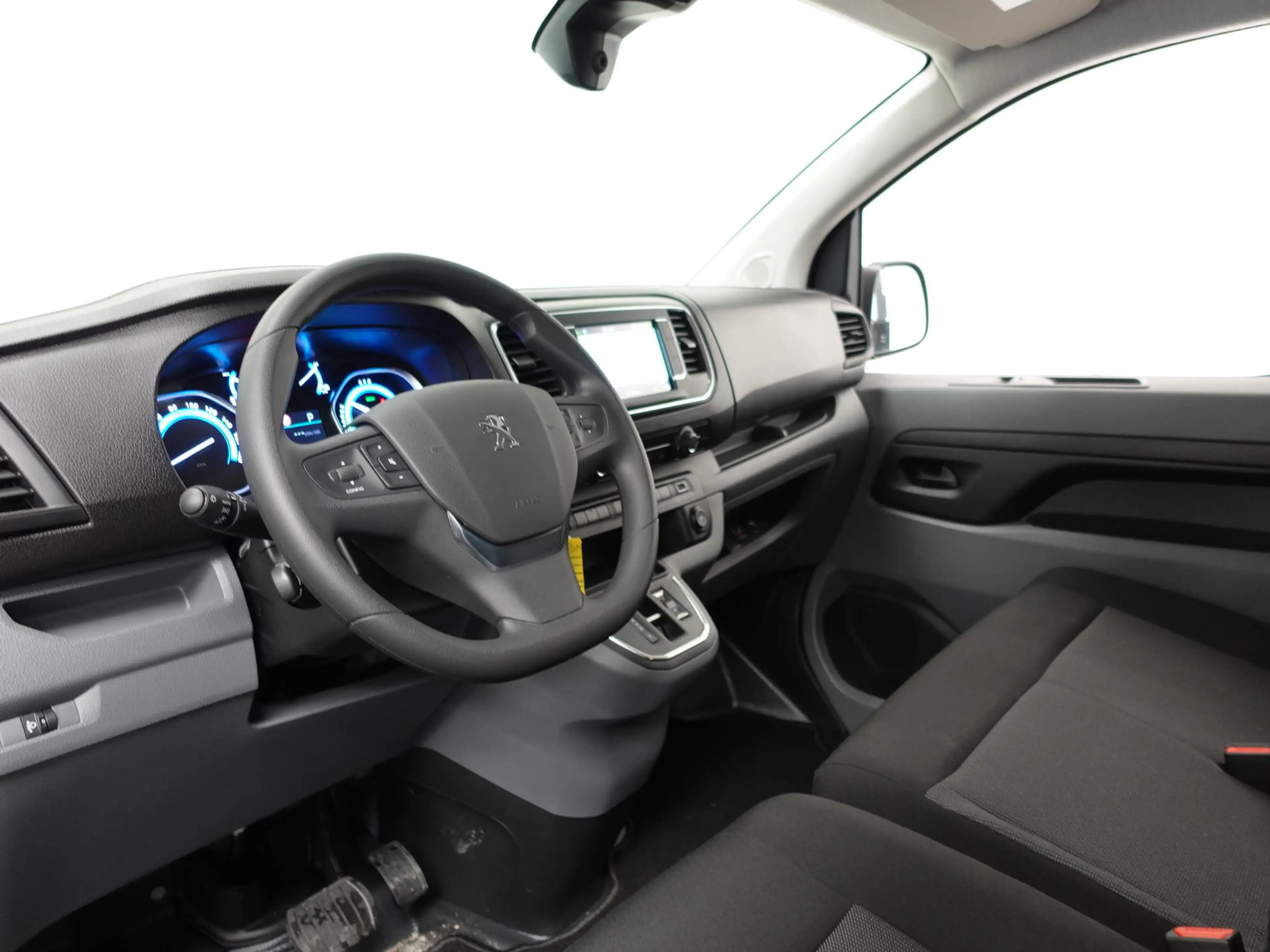 Peugeot e-Expert Long Premium 75 kWh 3-zits Automaat Airco Navi — photo 2