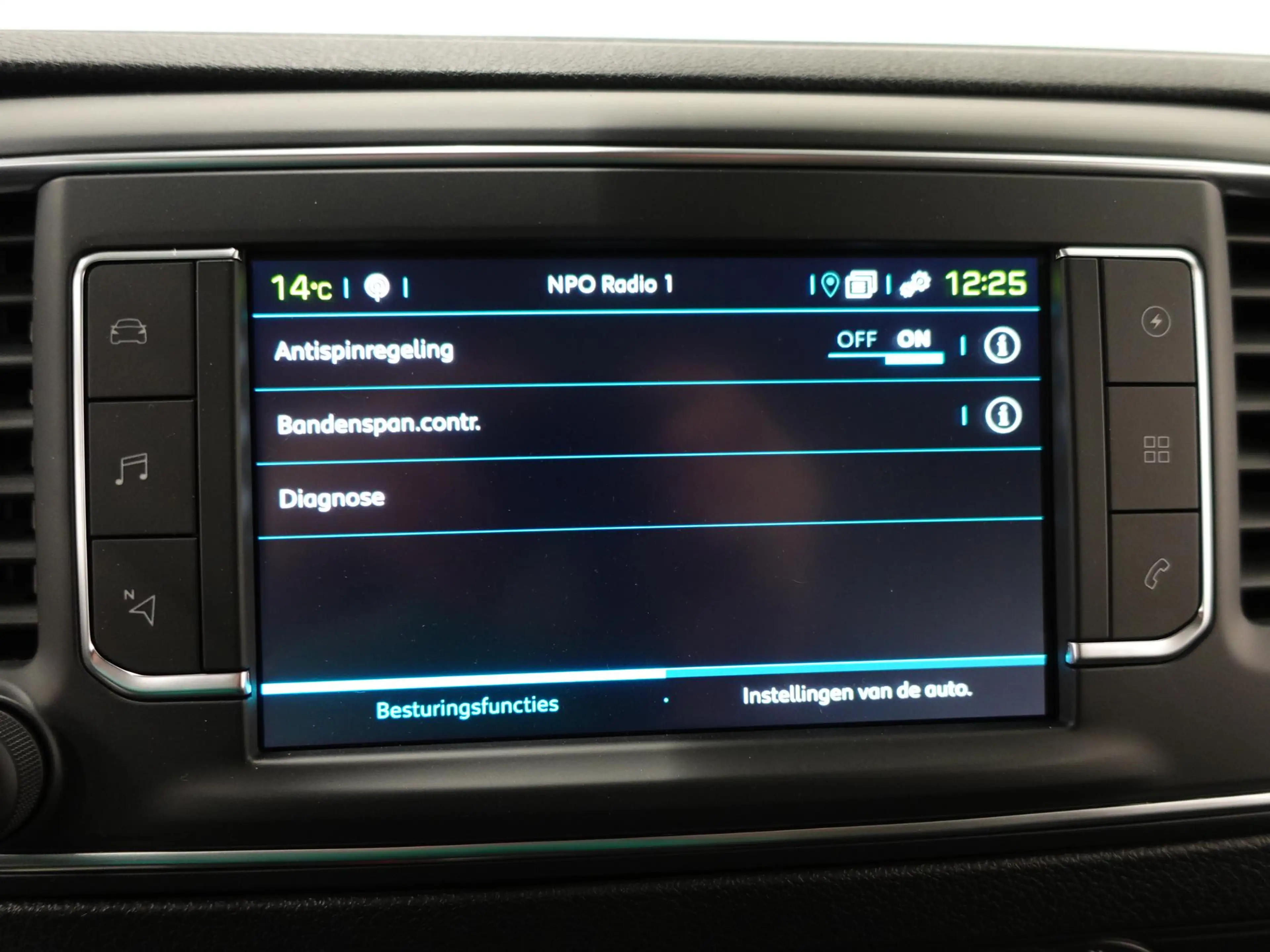 Peugeot e-Expert Long Premium 75 kWh 3-zits Automaat Airco Navi — photo 25