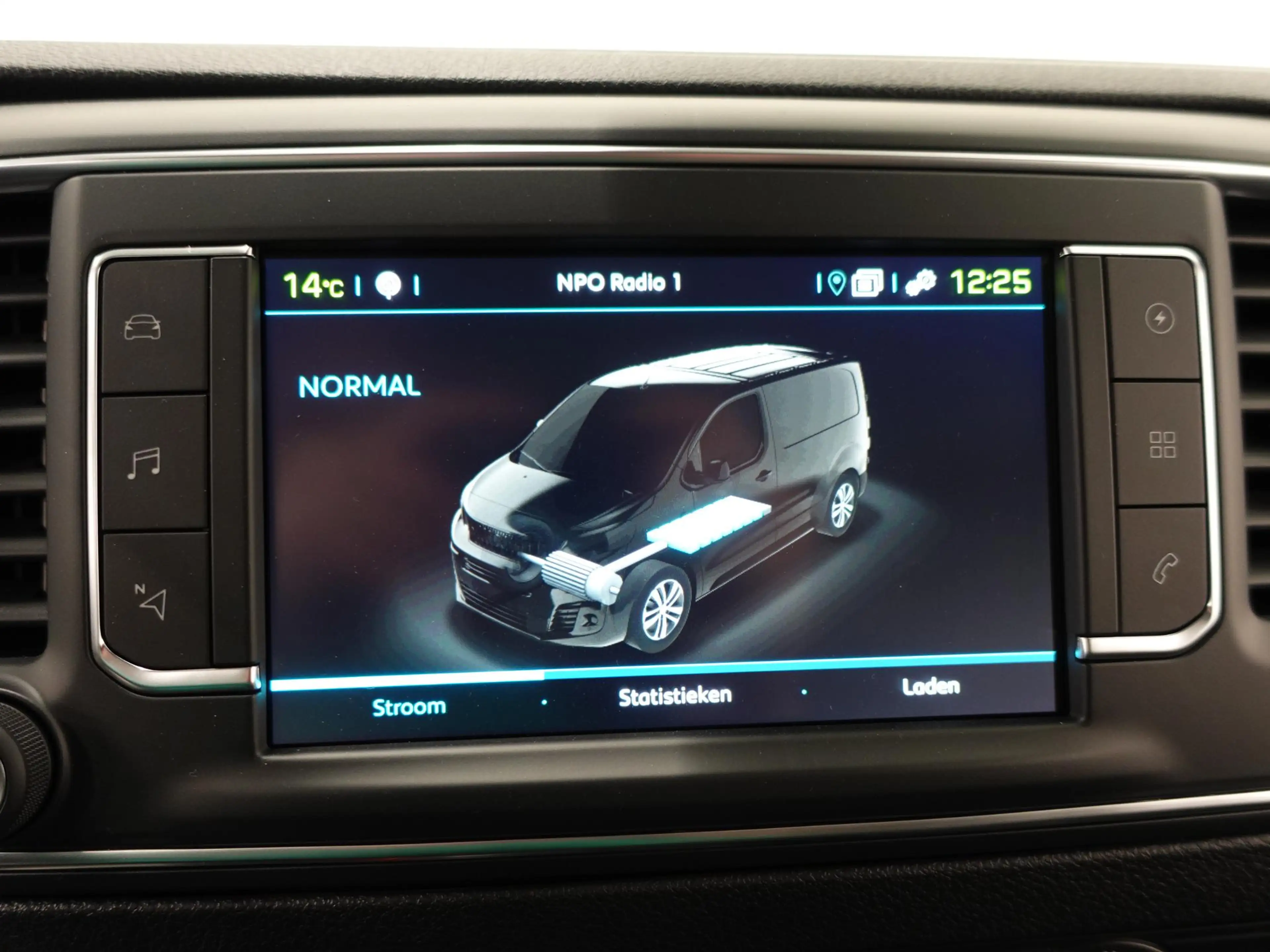 Peugeot e-Expert Long Premium 75 kWh 3-zits Automaat Airco Navi — photo 27