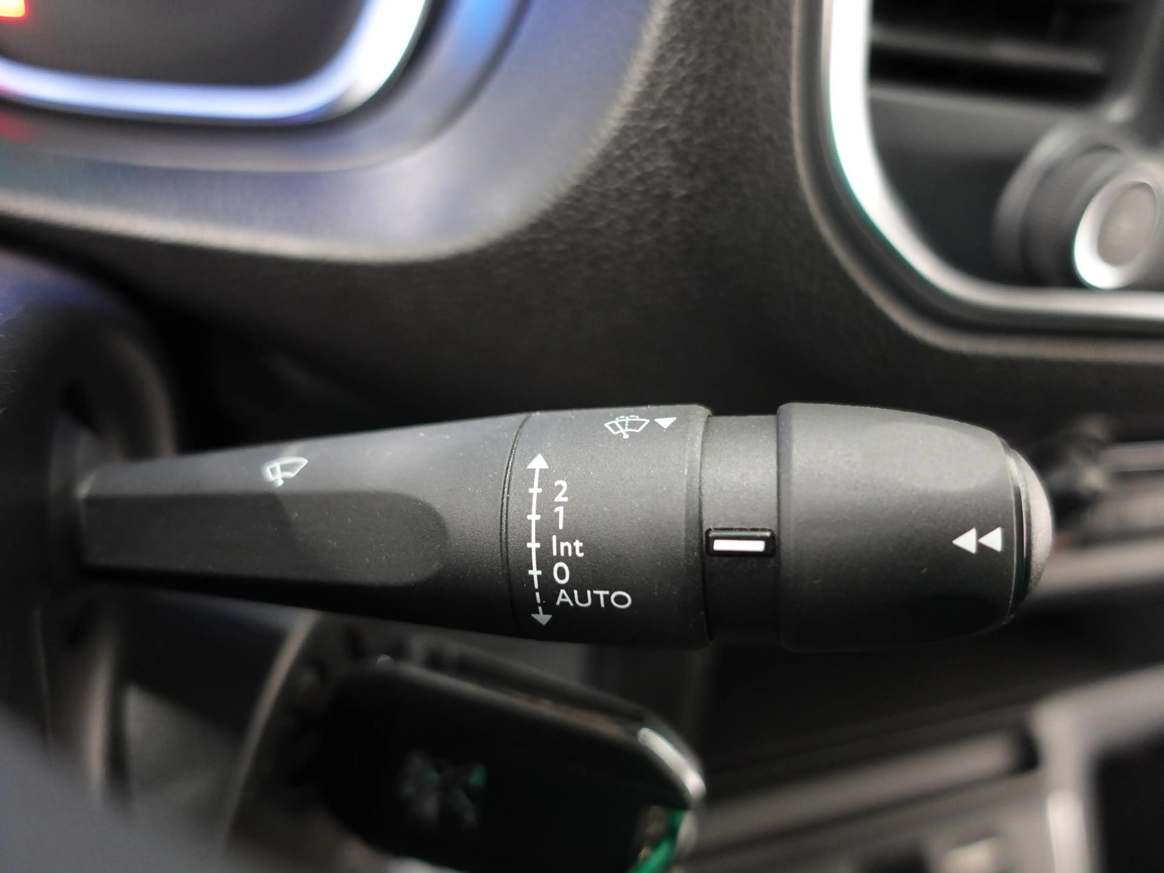 Peugeot e-Expert Long Premium 75 kWh 3-zits Automaat Airco Navi — photo 16