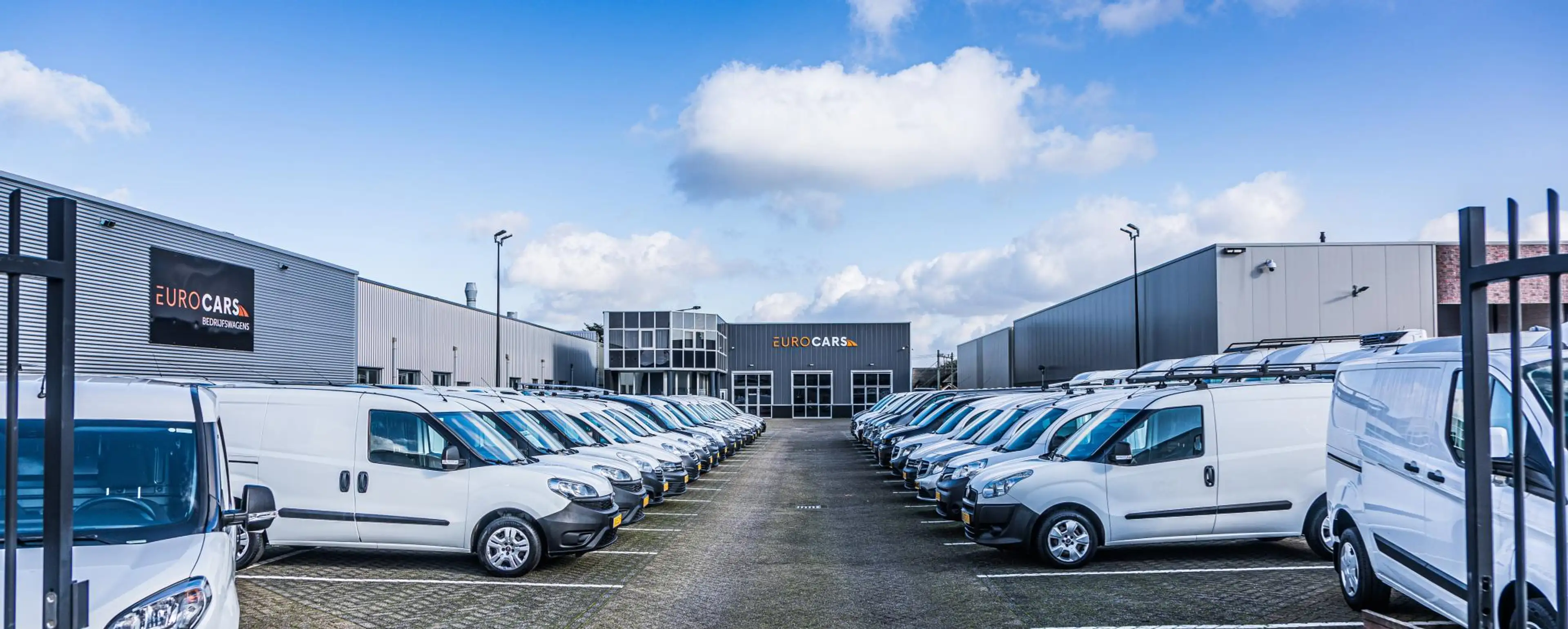Peugeot e-Expert Long Premium 75 kWh 3-zits Automaat Airco Navi — photo 45