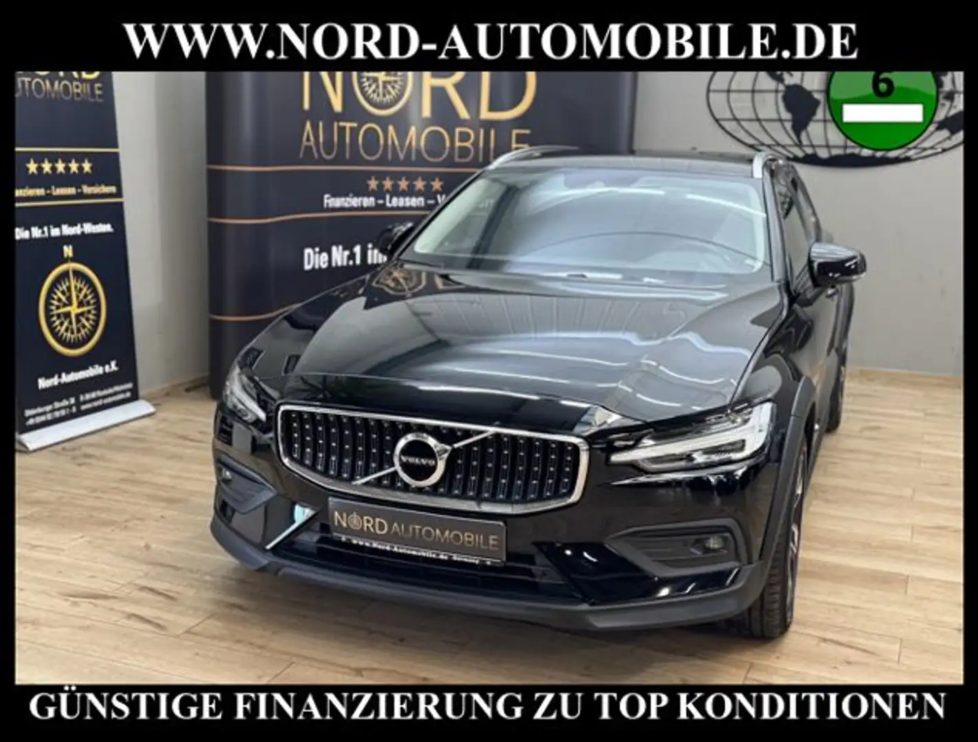 Volvo V60 Cross Country CC Pro B4 AWD *AHK*LED*KAMERA*LEDER*MEMORY* Schwarz - 1