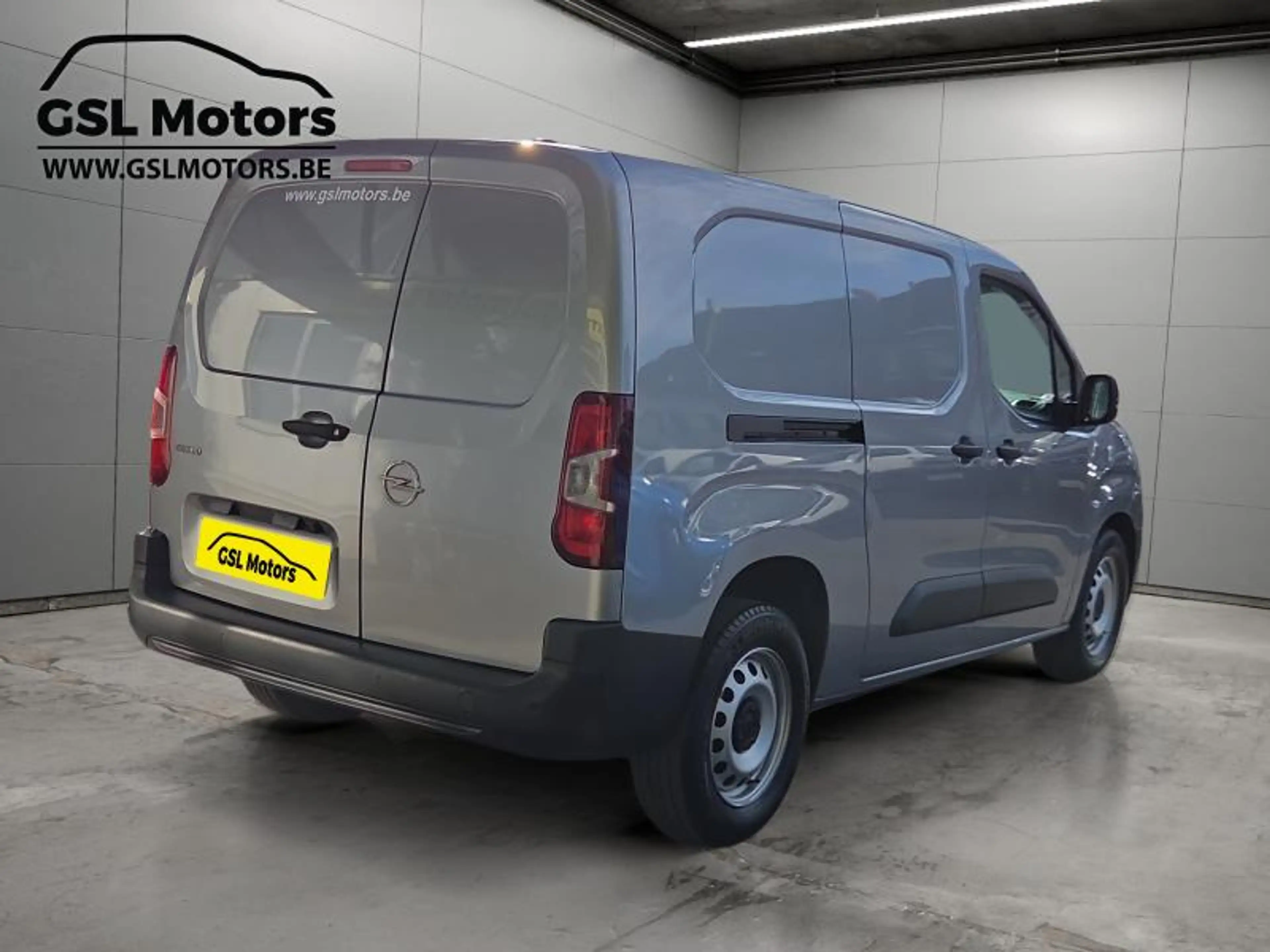 Opel Combo 1.5 131cv Gris 10/23 42854km ! Clim GPS Bluetooth — photo 4