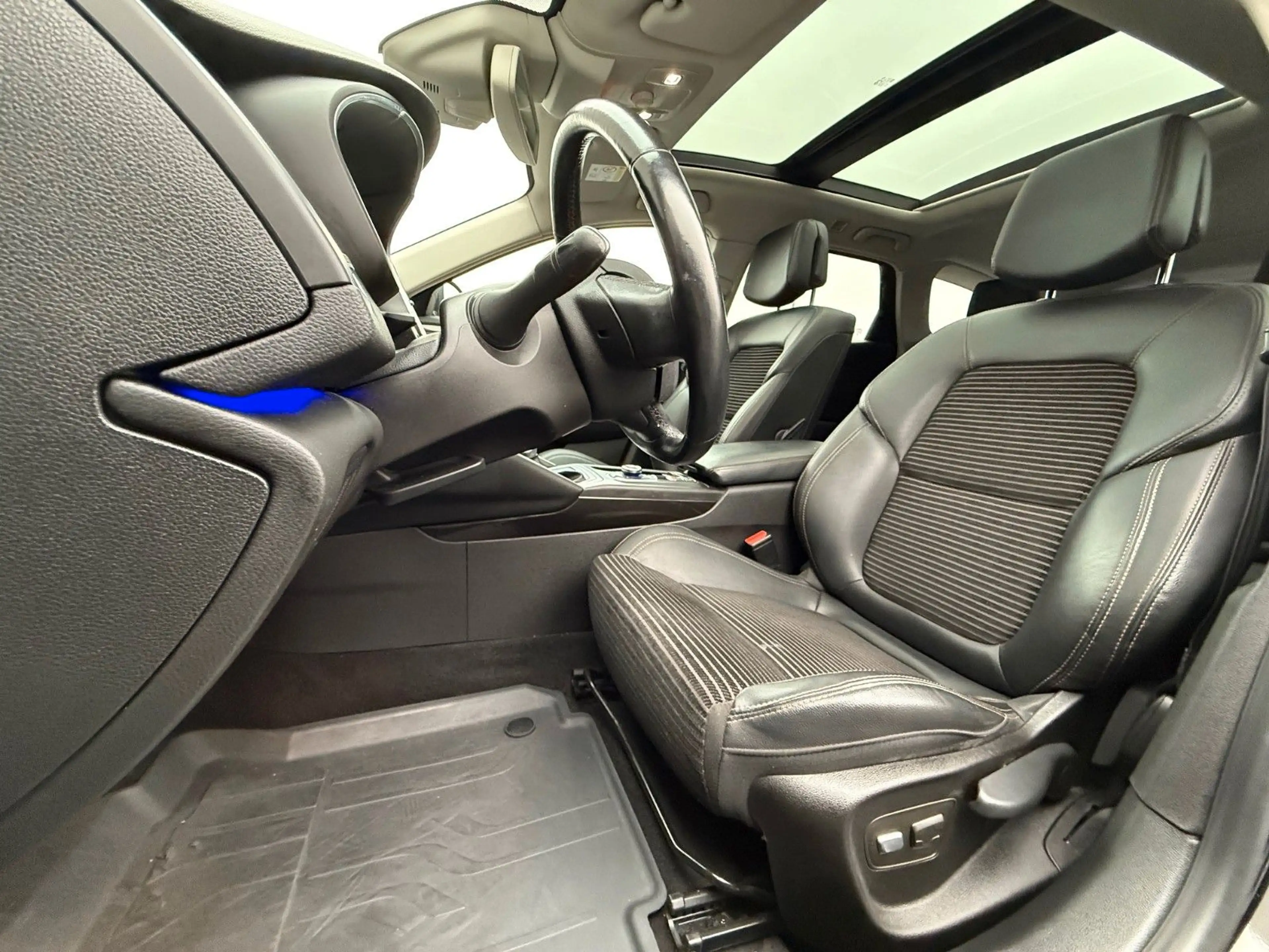 Renault Talisman Grandtour Limited Deluxe-Paket — photo 14