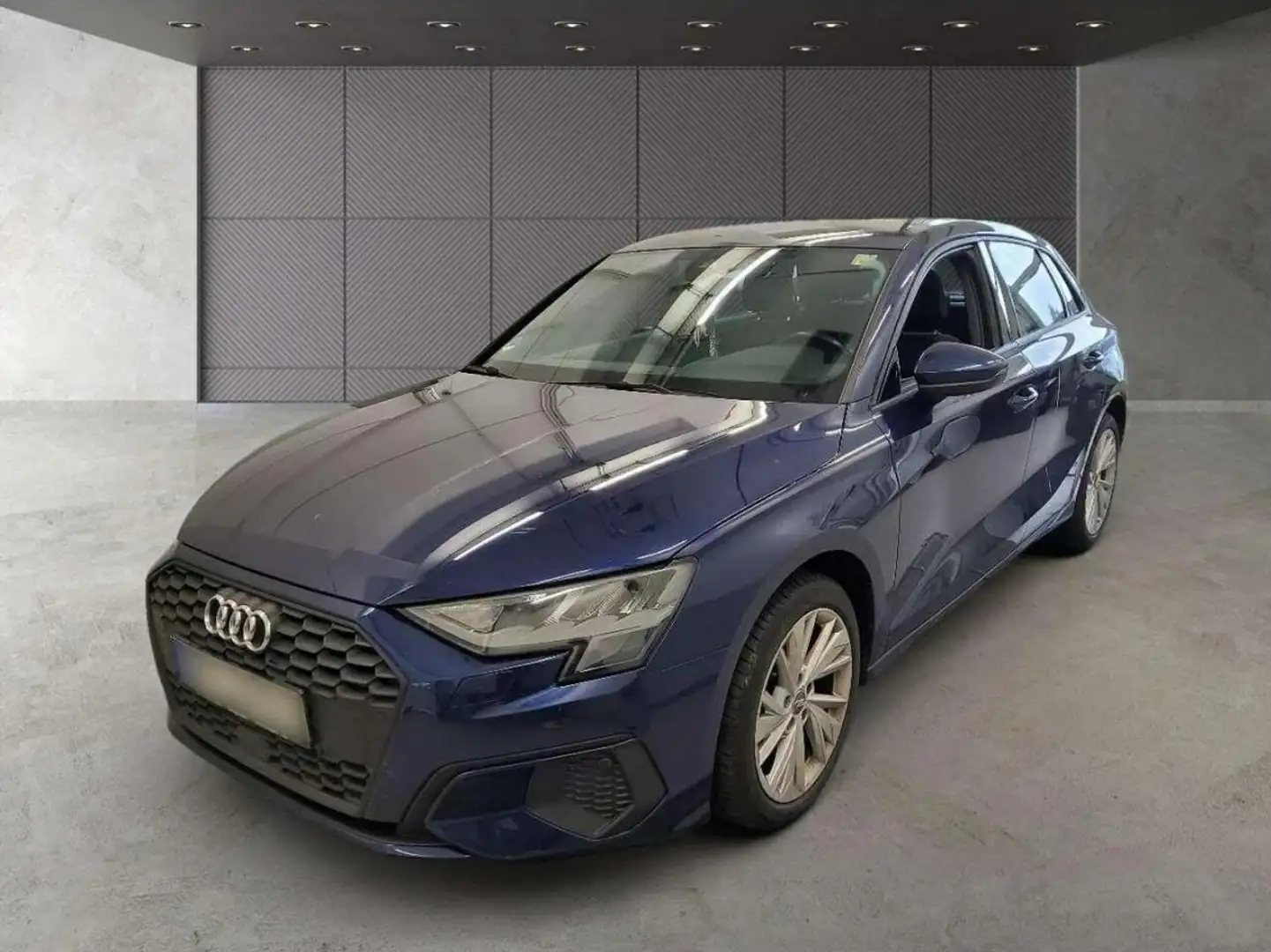 Audi A3 Sportback 35 TFSI *LED*PDC*NAVI*SITZH* Blauw - 2