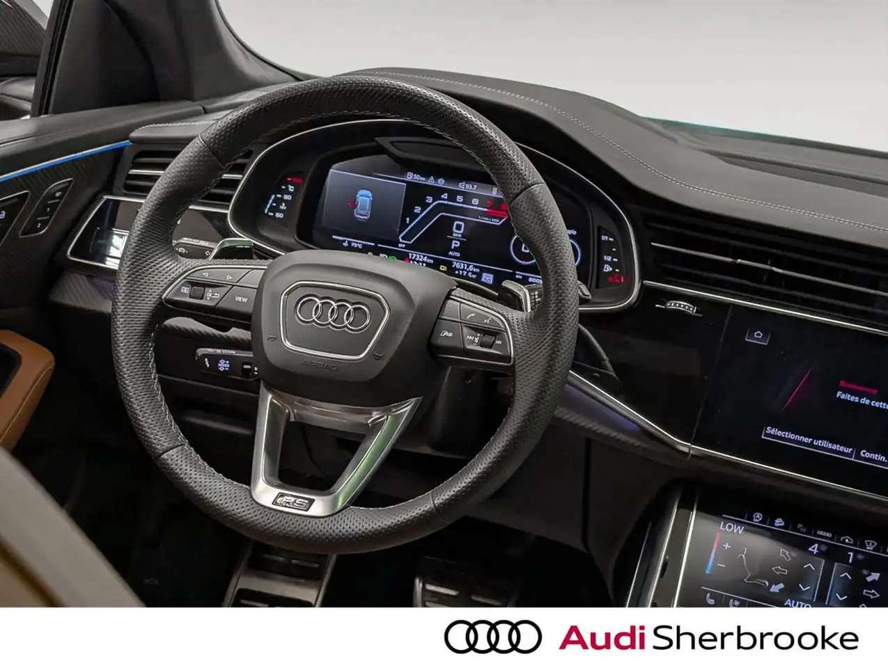 Audi RS Q8 снимка Audi RS Q8