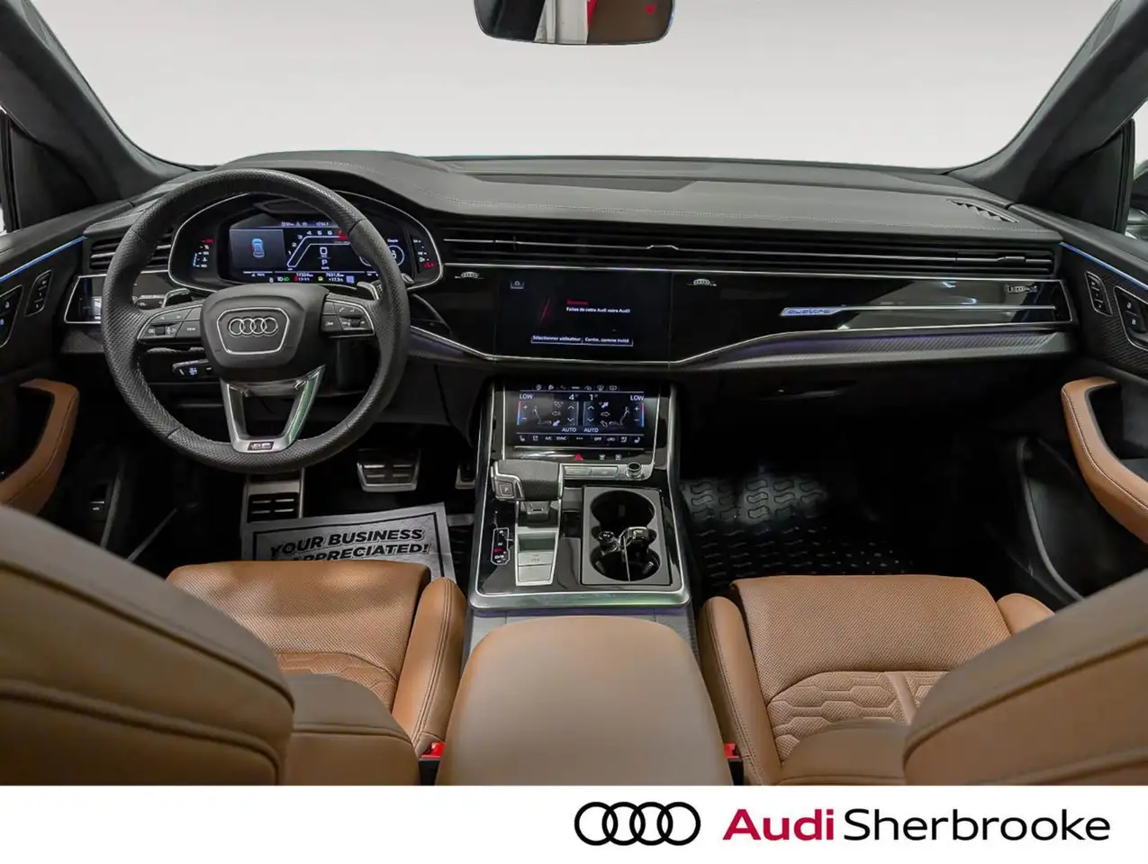 Audi RS Q8 снимка Audi RS Q8