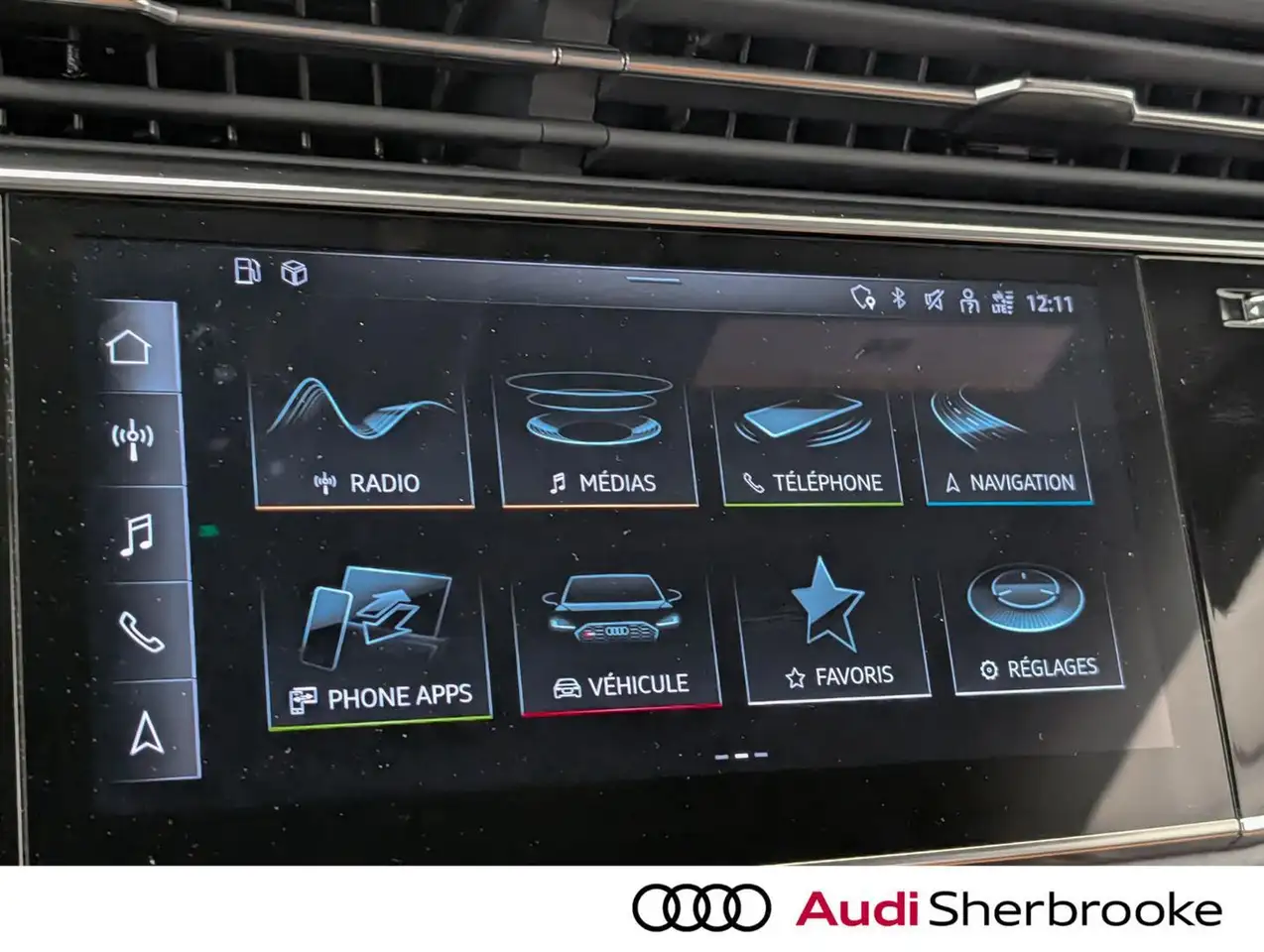 Audi RS Q8 снимка Audi RS Q8