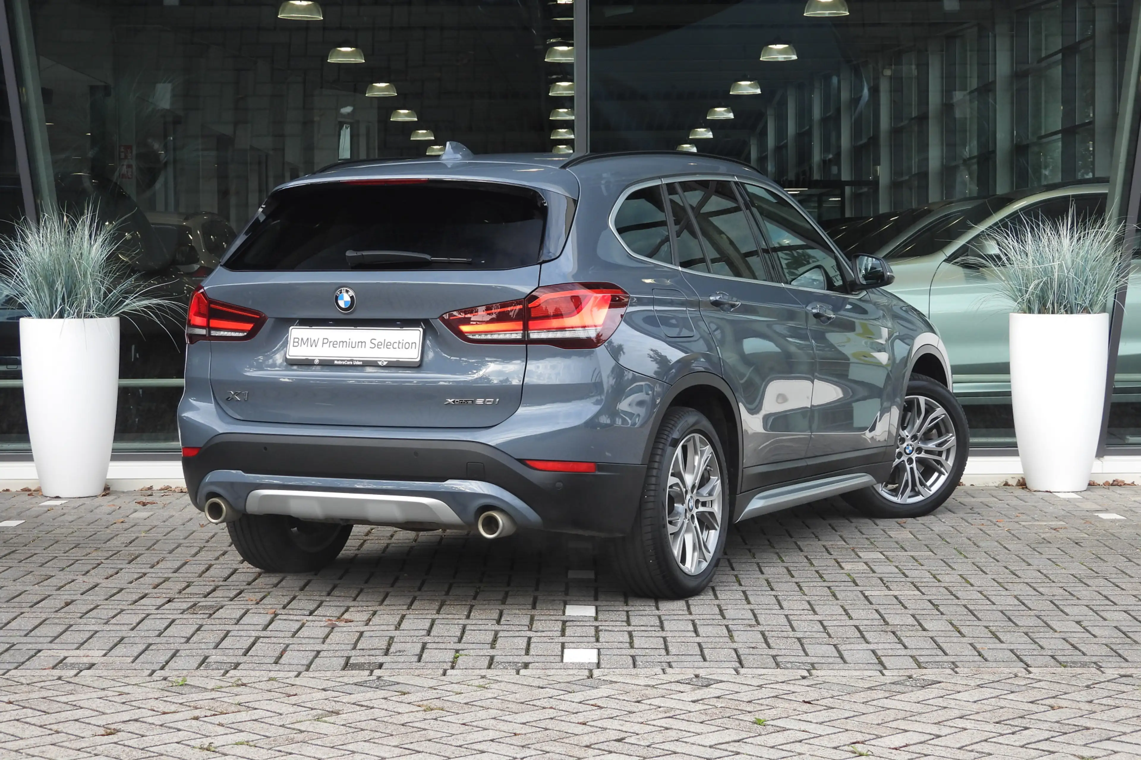 BMW X1 xDrive20i xLine Automaat / Trekhaak / Sportstoelen — photo 4