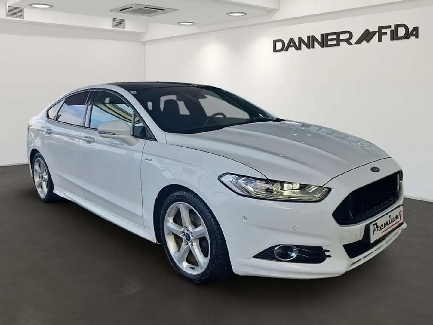 Ford Mondeo ST-LINE 2,0 TDCi PowerShift Automatik (VOLLAUSS... Weiß - 2