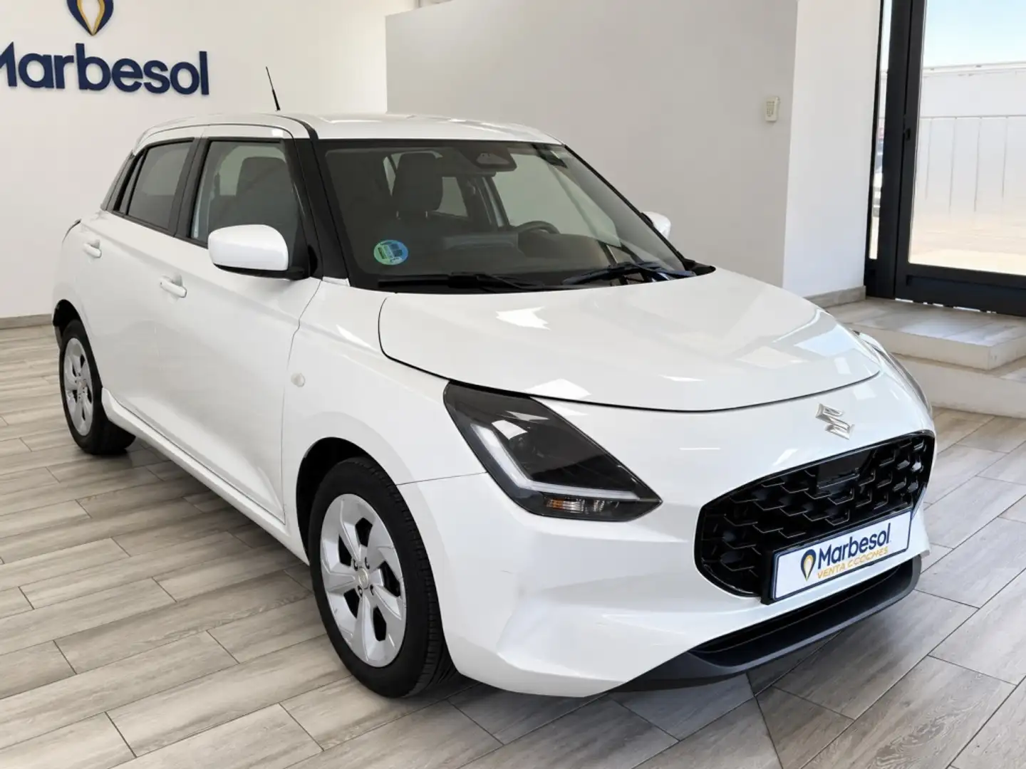 Suzuki Swift 1.2 Mild Hybrid GLE CVT Blanco - 2