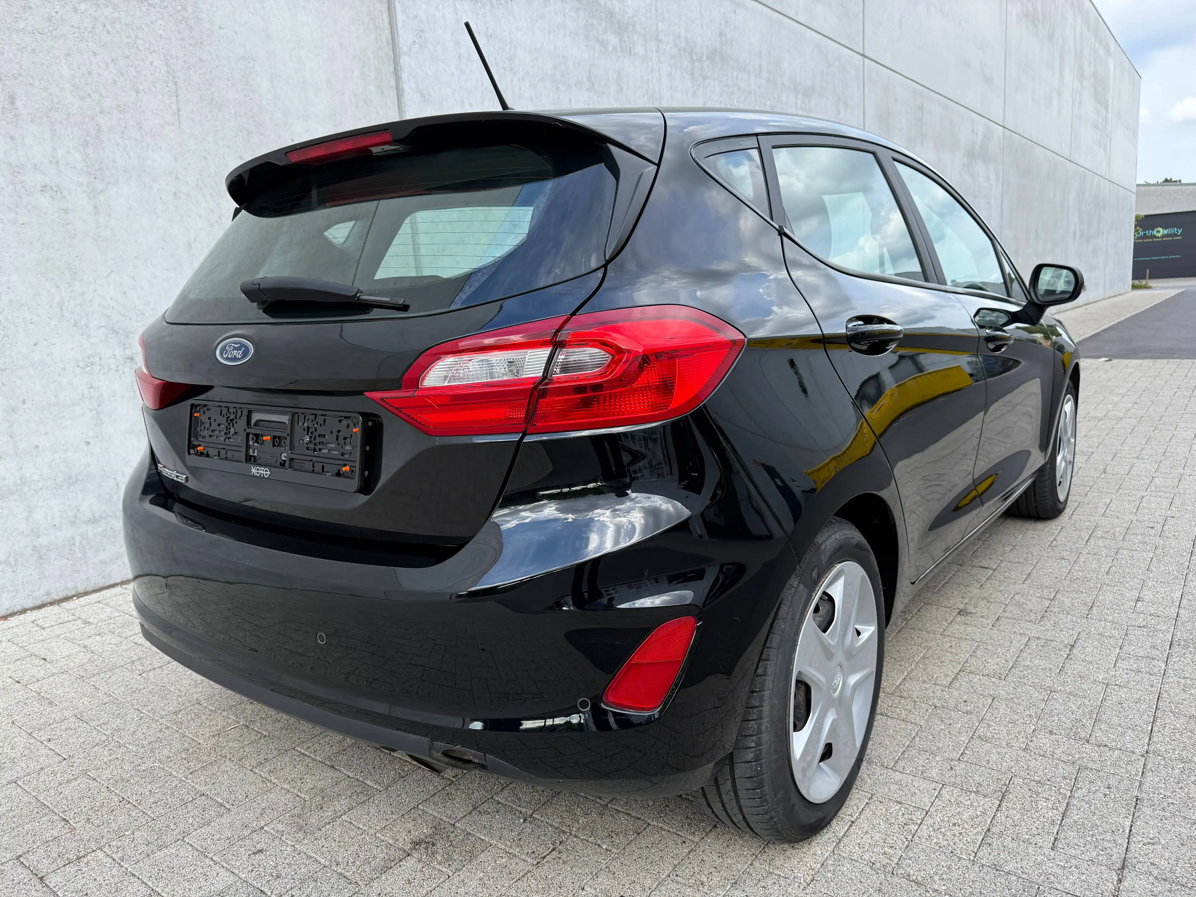 Ford Fiesta Fiesta 1.1i Trend (EU6.2) — photo 4