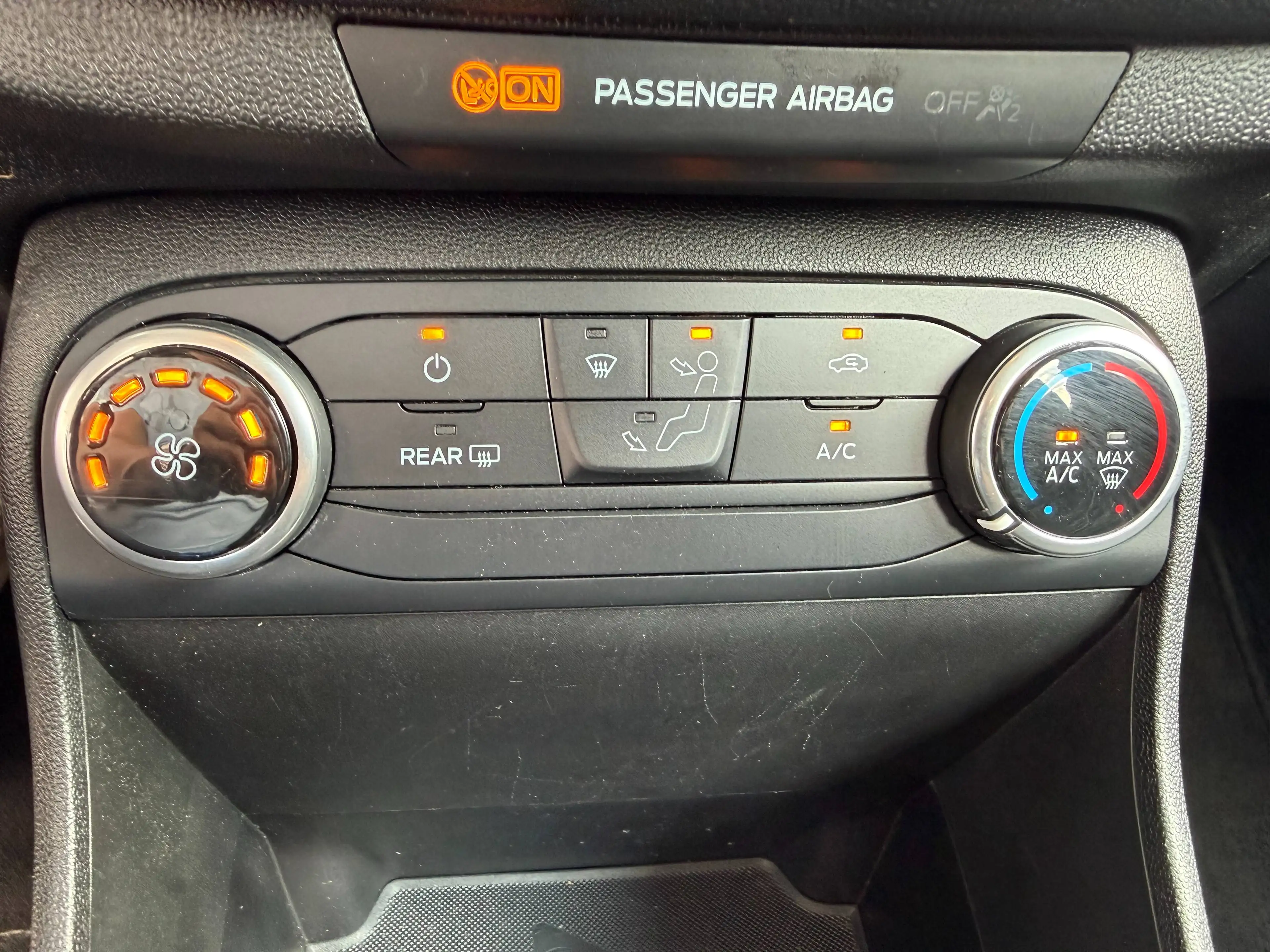 Ford Fiesta Fiesta 1.1i Trend (EU6.2) — photo 14