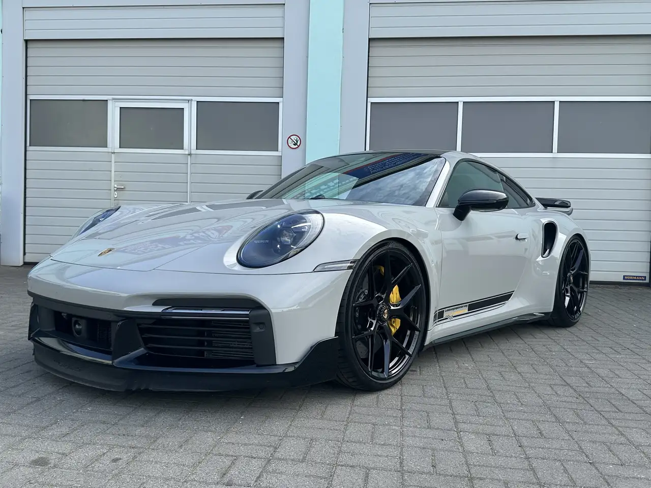 Porsche 992