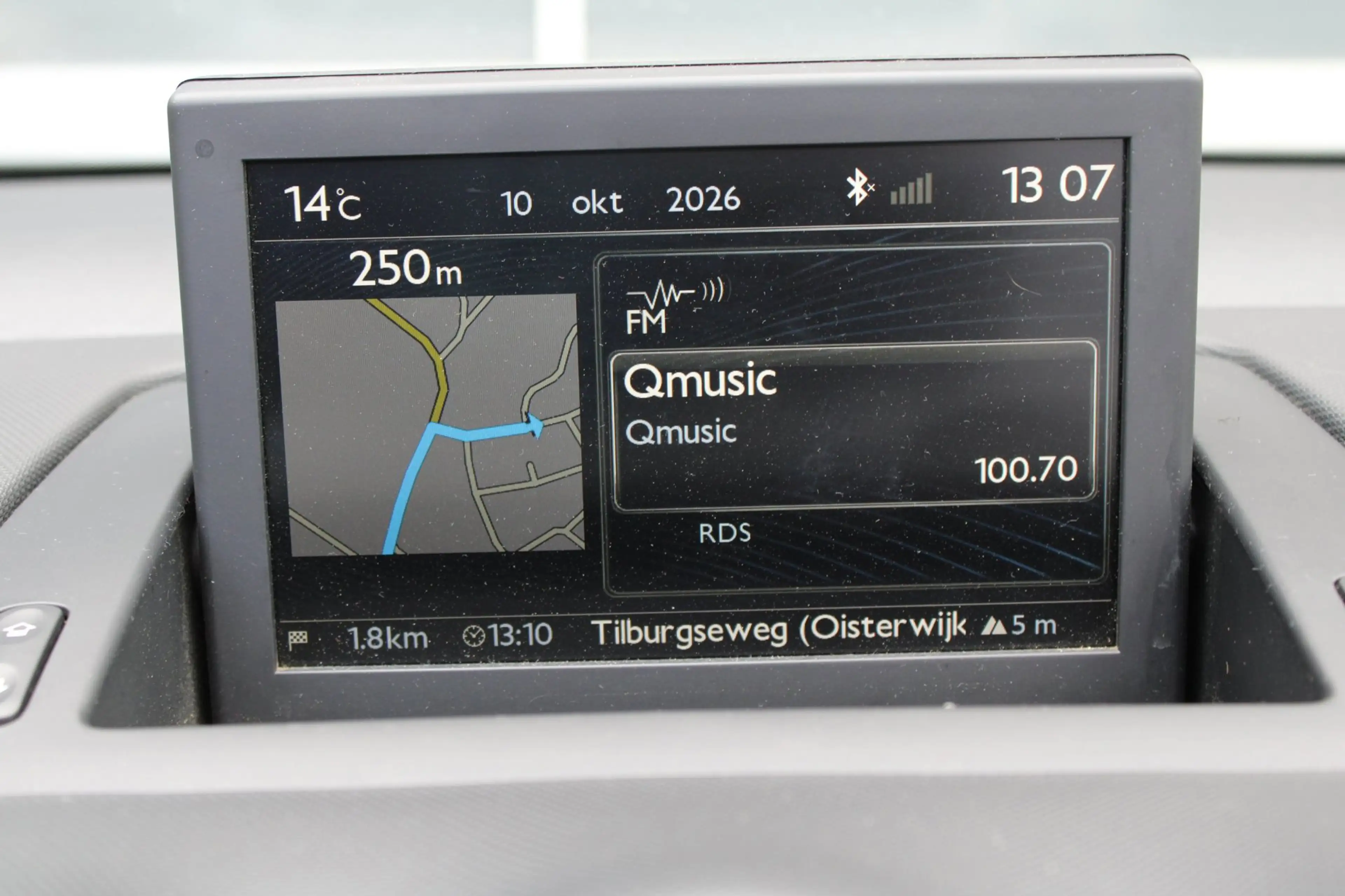 Peugeot 308 CC 1.6 THP Roland Garros — photo 34