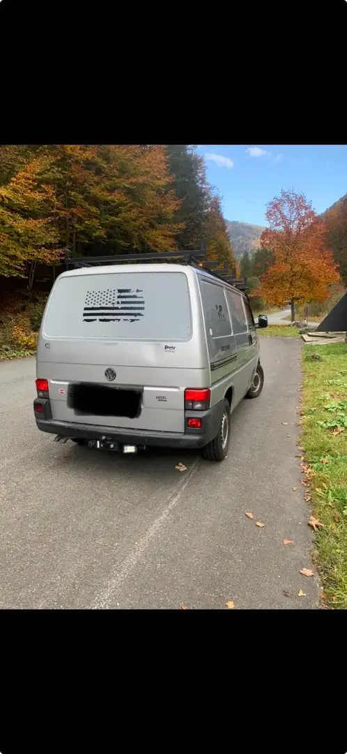 Volkswagen T4 tdi Silber - 1