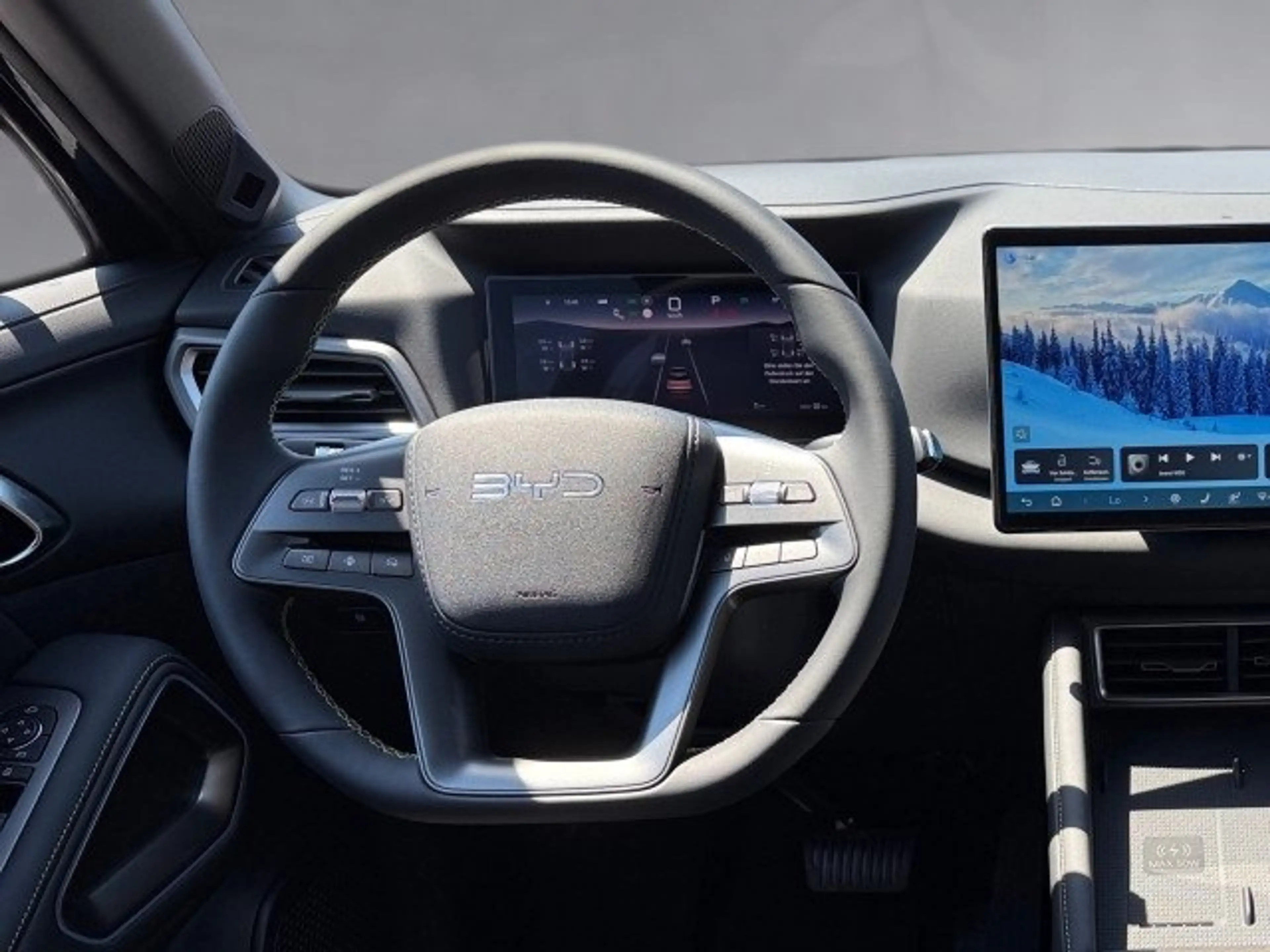 BYD Atto 2 DM-i Boost — photo 10