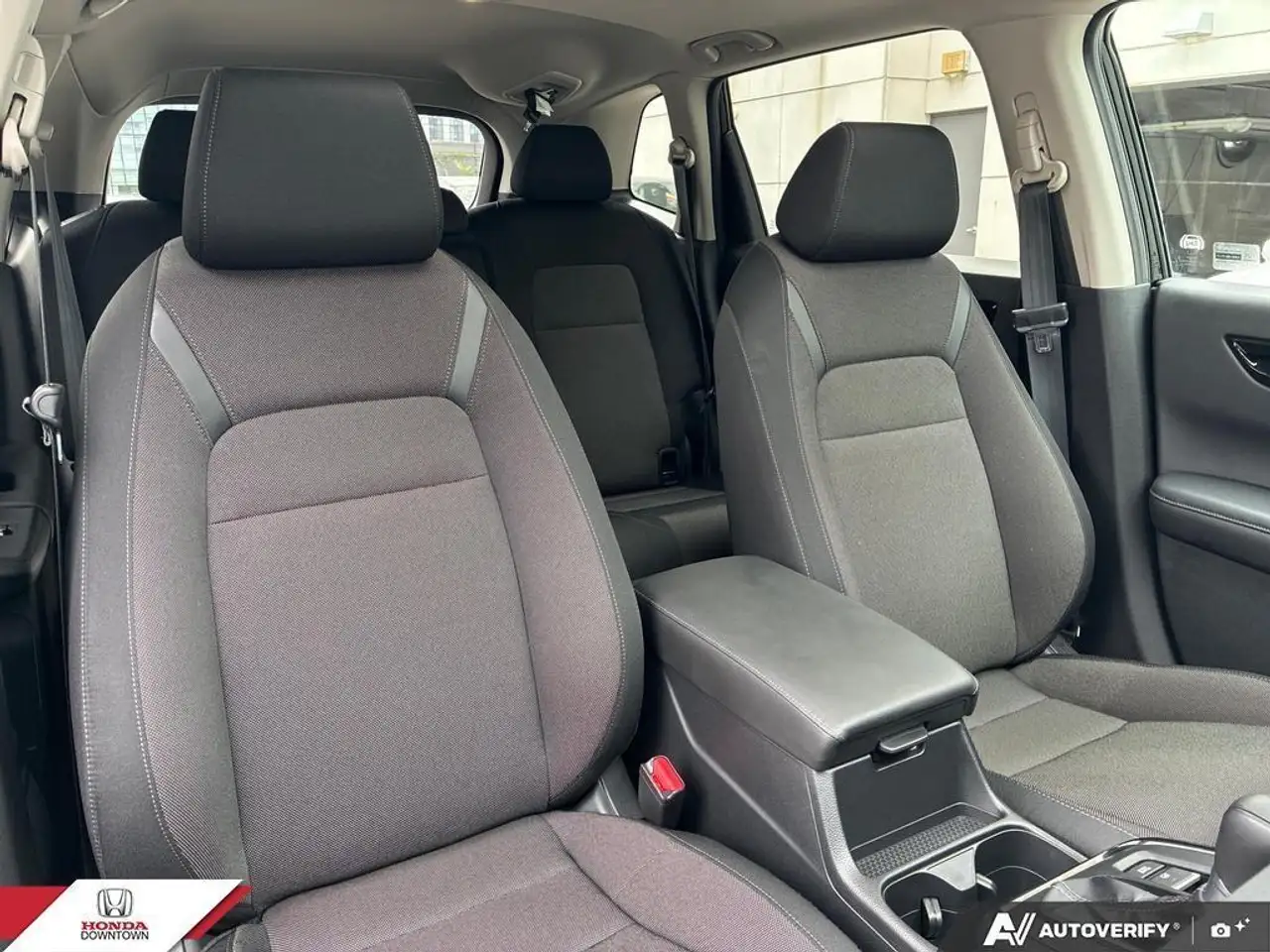 Honda CR-V photo Honda CR-V