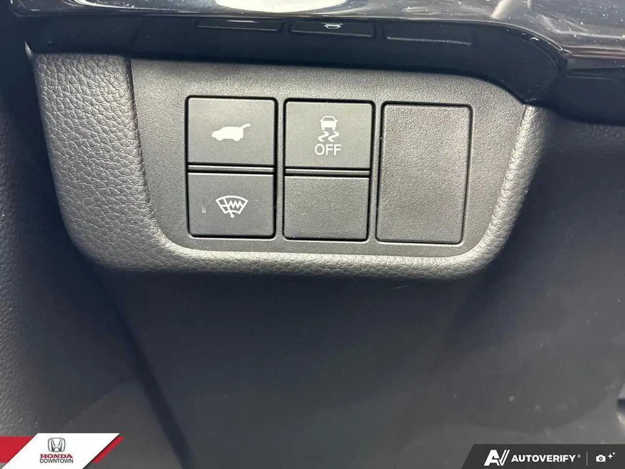 Honda CR-V photo Honda CR-V