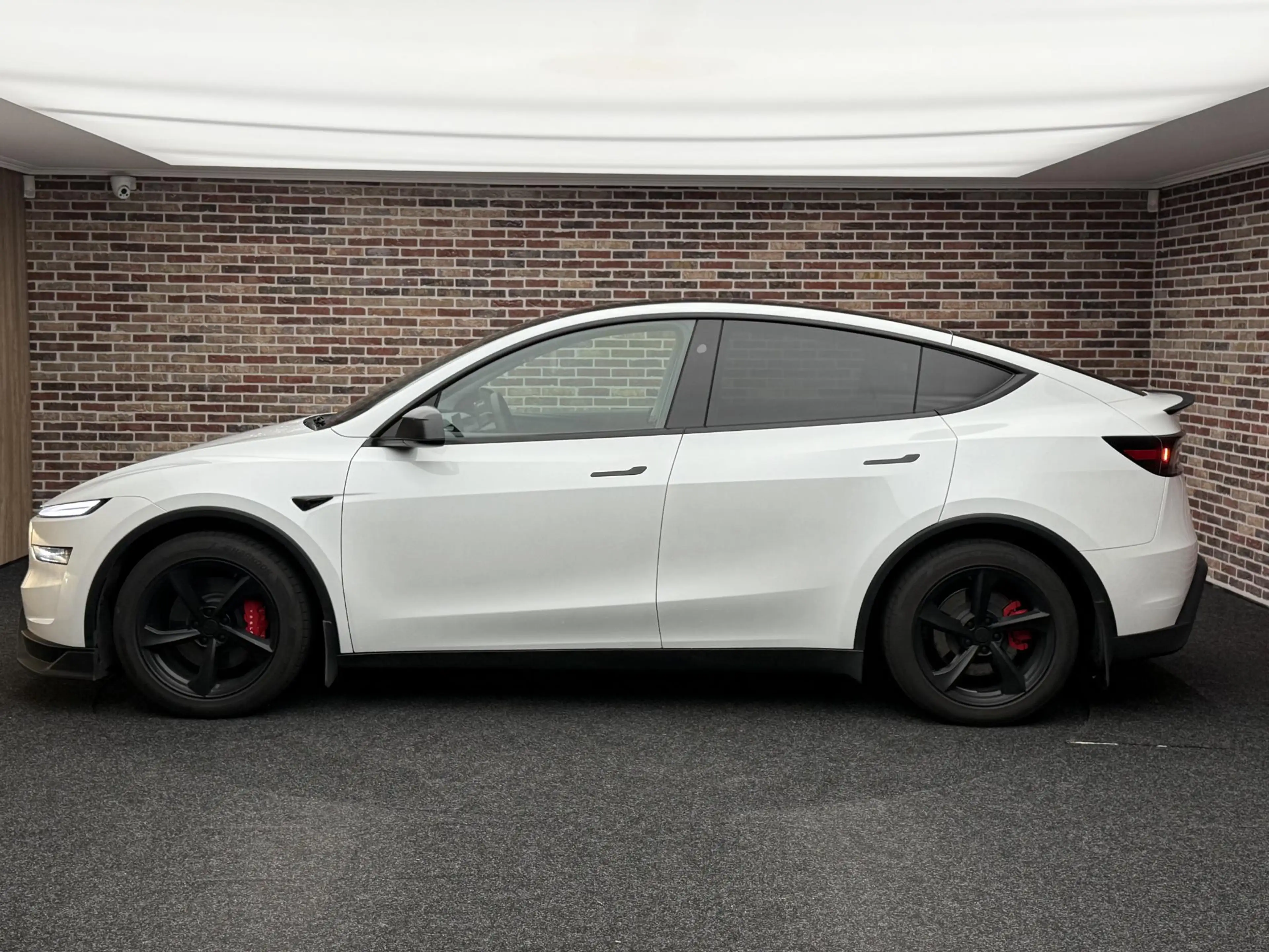 Tesla Model Y Premium Long Range AWD 75 kWh Facelift | Uniek — photo 7
