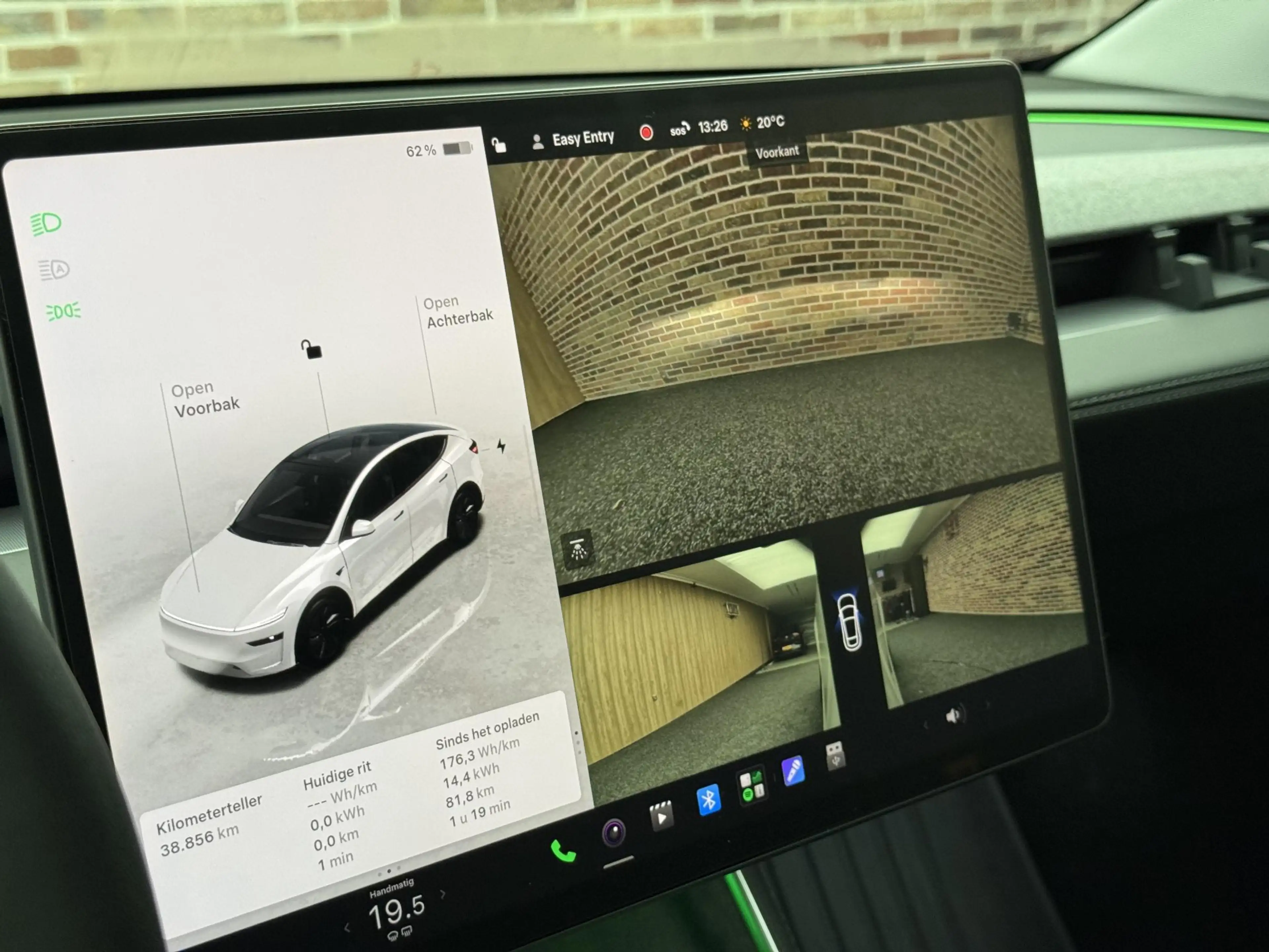 Tesla Model Y Premium Long Range AWD 75 kWh Facelift | Uniek — photo 24