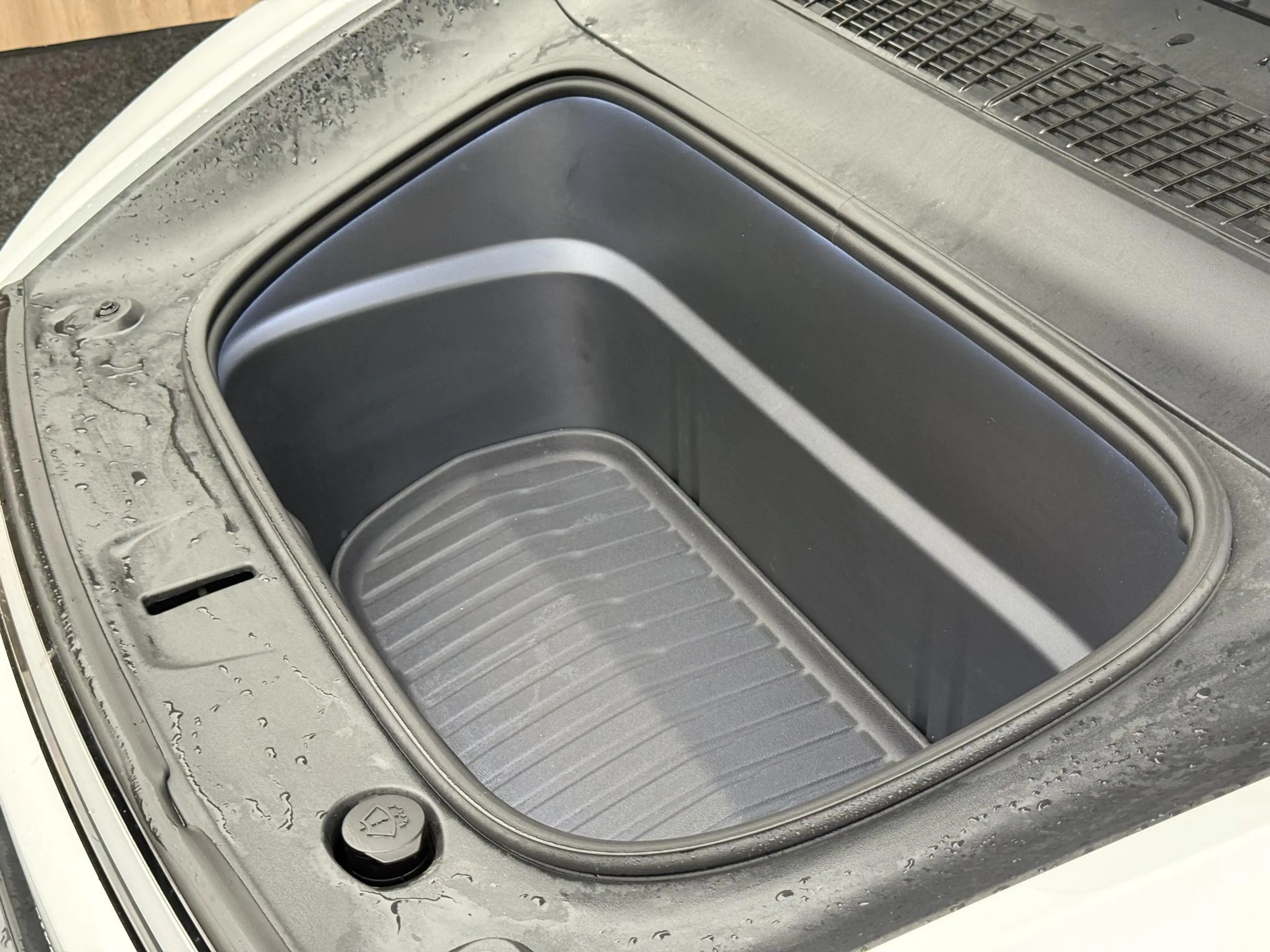 Tesla Model Y Premium Long Range AWD 75 kWh Facelift | Uniek — photo 37