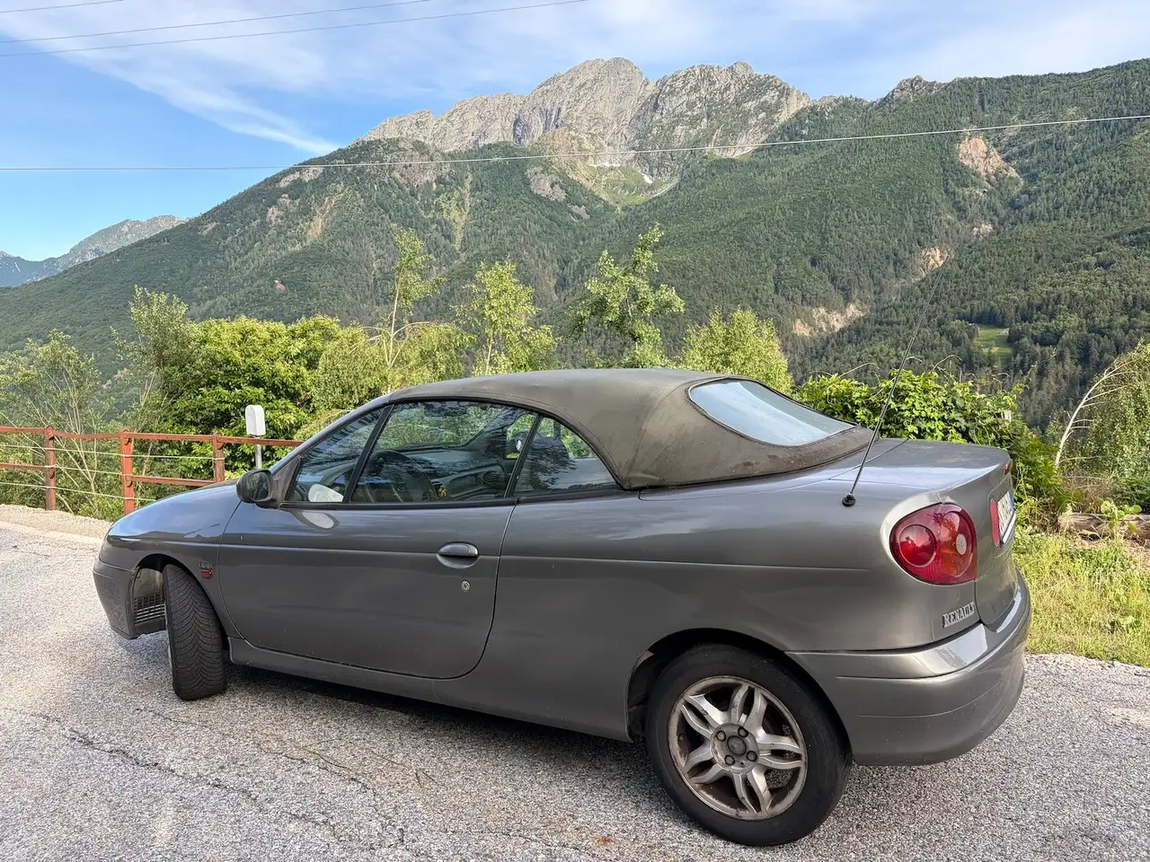 Renault Megane I Cabrio 1.6 16v Privilege, foto 2