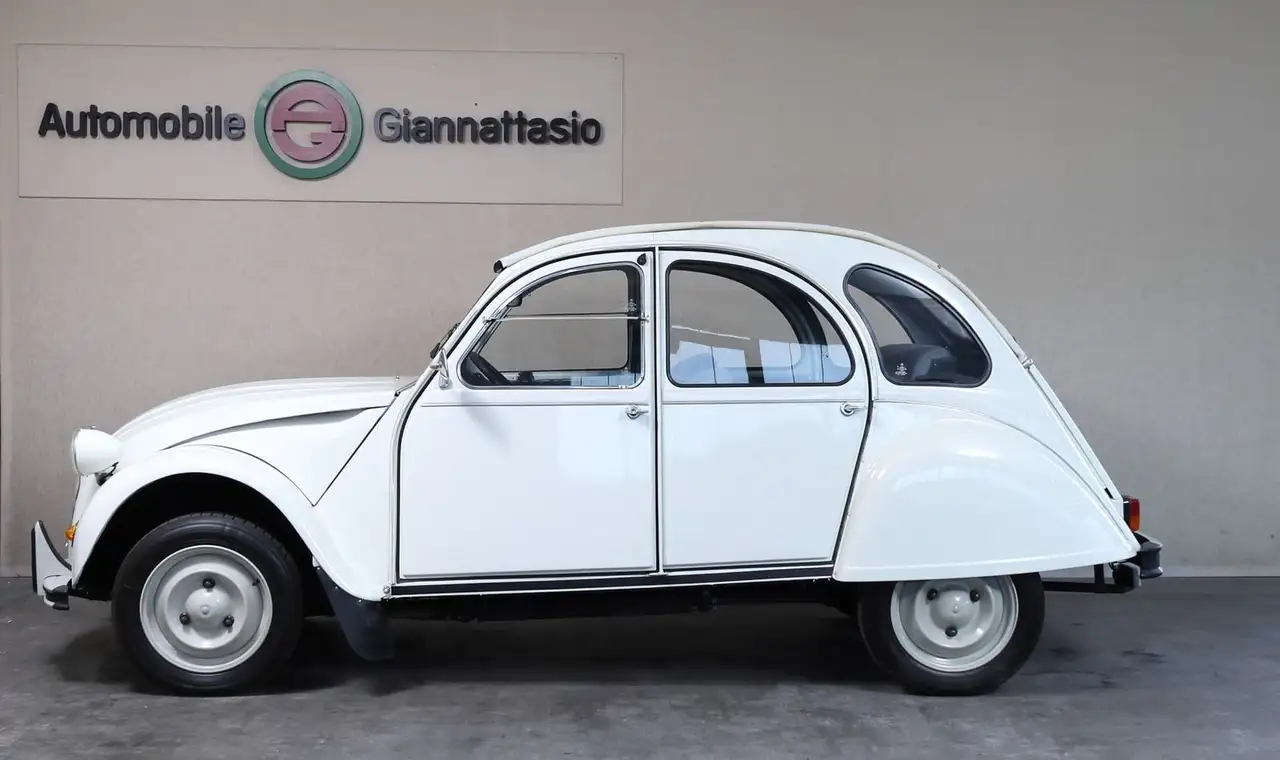 Citroen 2CV Club 987km Neufahrzeug, foto 4