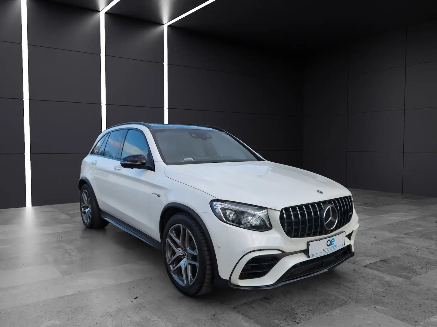Mercedes-Benz GLC 63 AMG S 4M Night*Pano*Burmes*Luft*360*Distr Weiß - 2