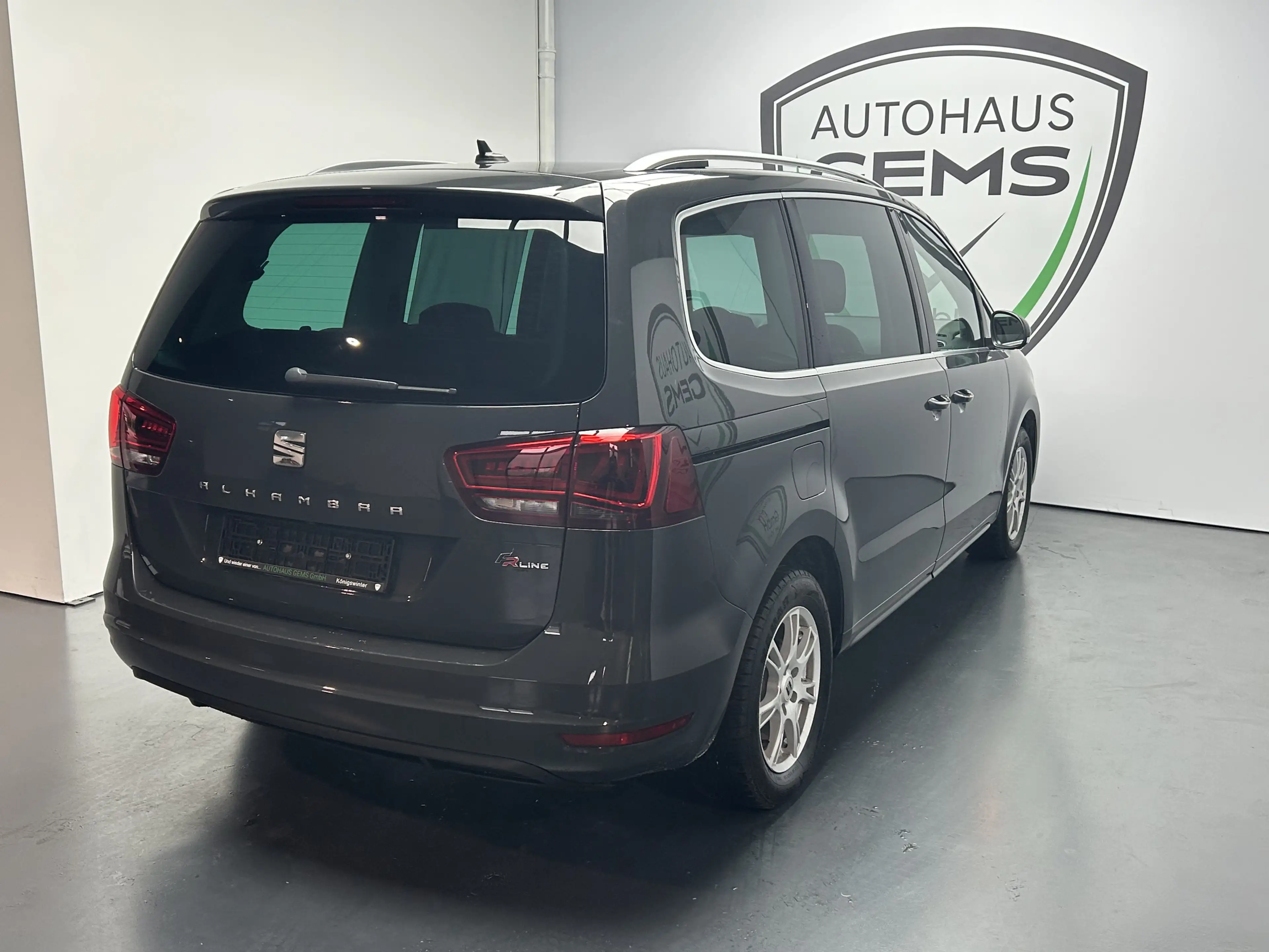 SEAT Alhambra FR-Line 7-Sitzer Bi-Xenon Alcantara SHZ — photo 6