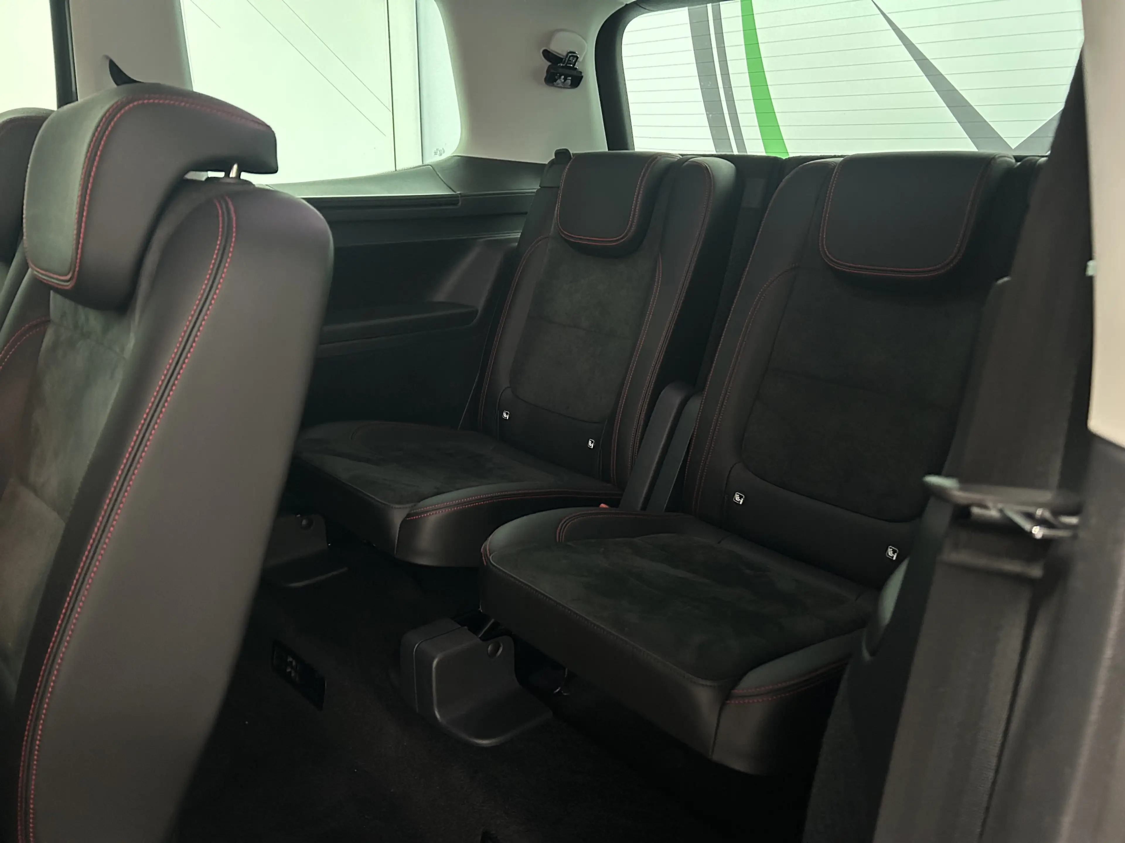 SEAT Alhambra FR-Line 7-Sitzer Bi-Xenon Alcantara SHZ — photo 10