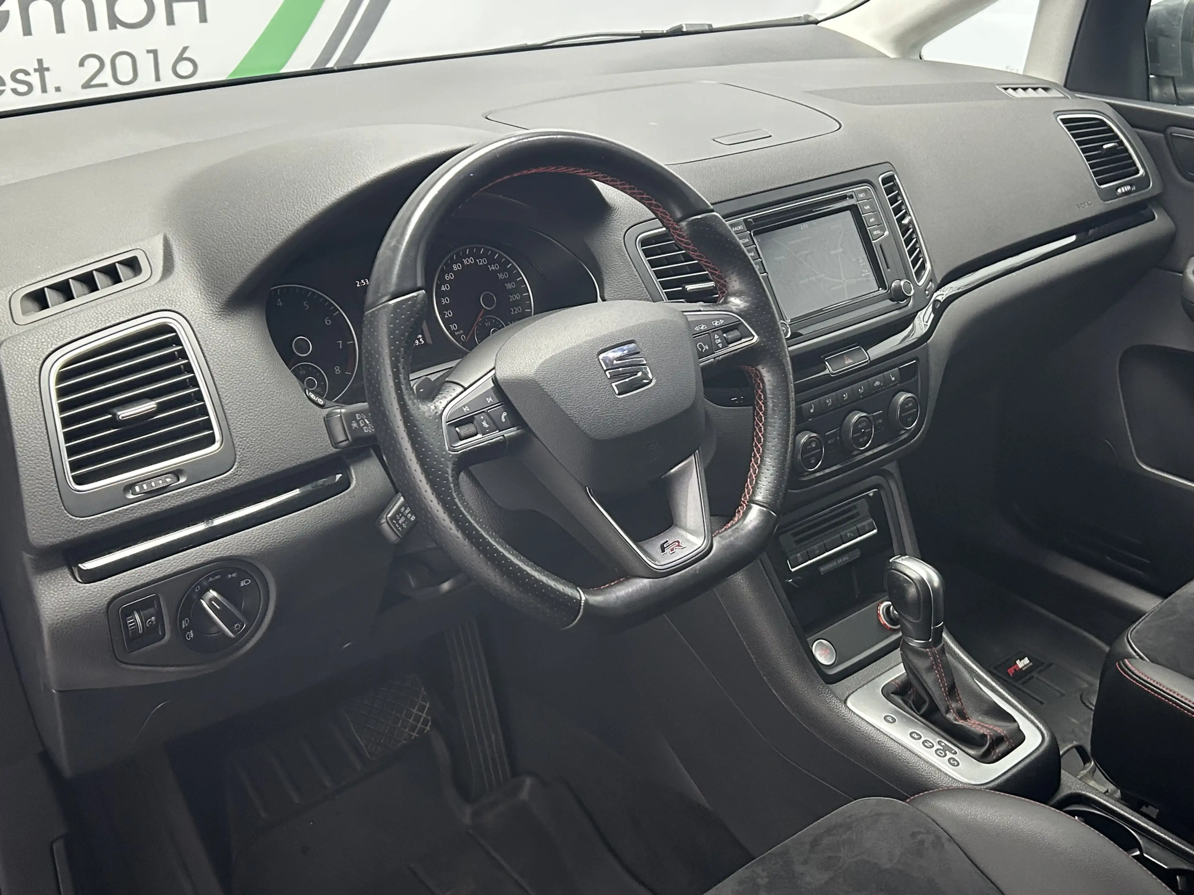 SEAT Alhambra FR-Line 7-Sitzer Bi-Xenon Alcantara SHZ — photo 11