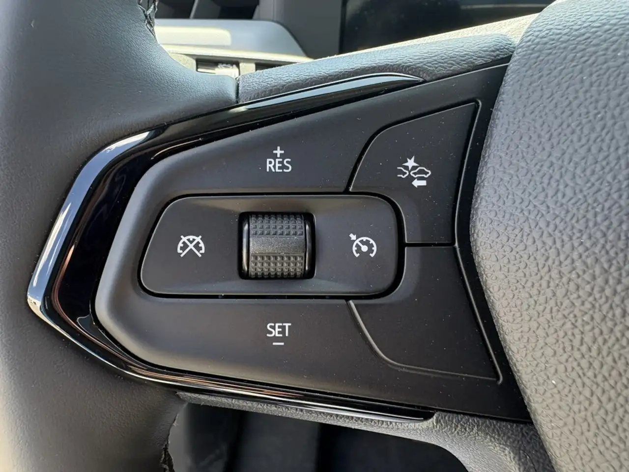 Chevrolet Bolt снимка Chevrolet Bolt