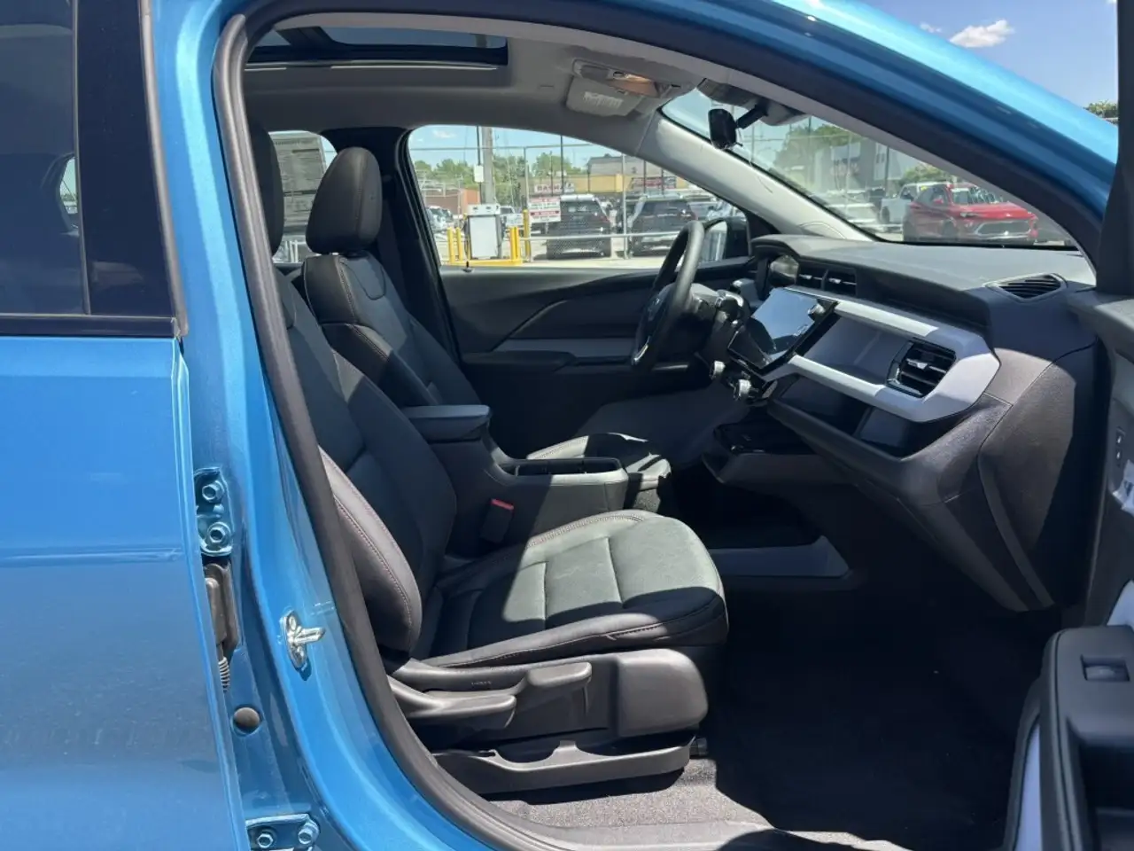 Chevrolet Bolt снимка Chevrolet Bolt
