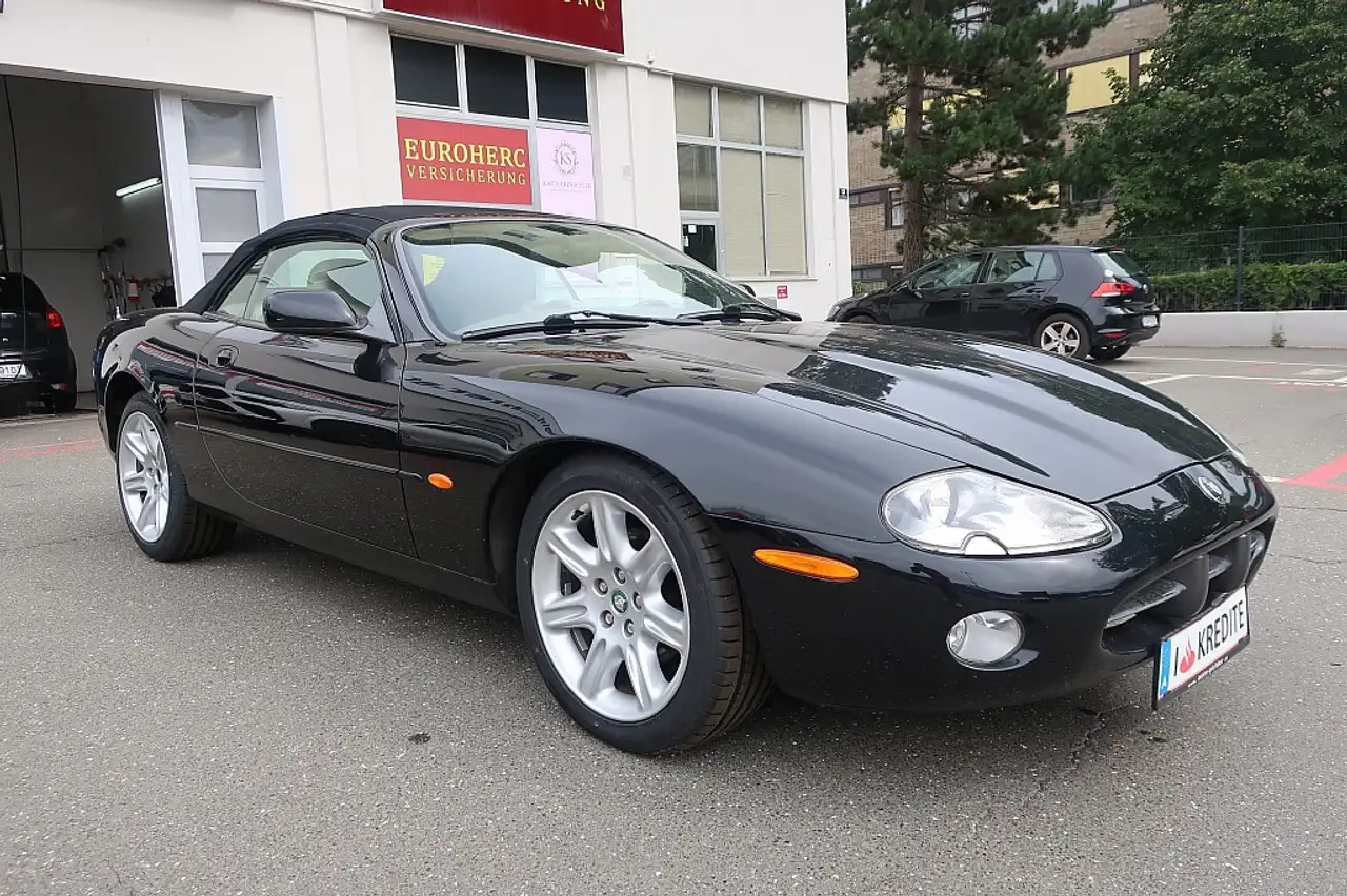 Jaguar XK8 Cabrio, foto 3