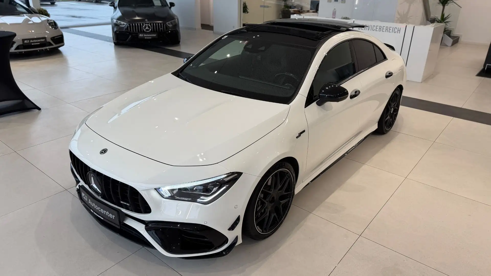 Mercedes-Benz CLA 45 AMG 4MATIC Aut. Weiß - 2