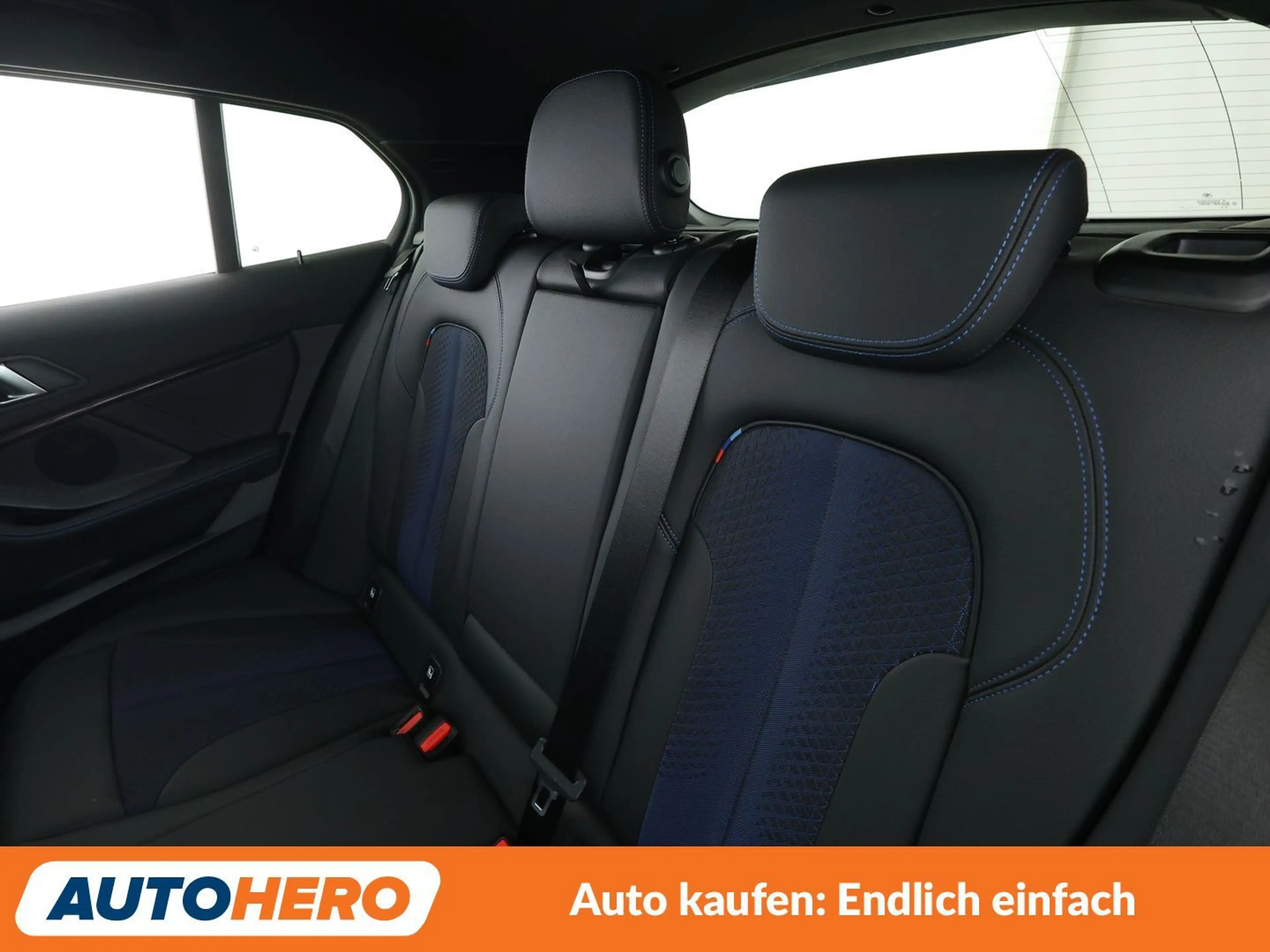 BMW 120 120d xDrive M Sport Aut.*NAVI*LED*TEMPO* — photo 14