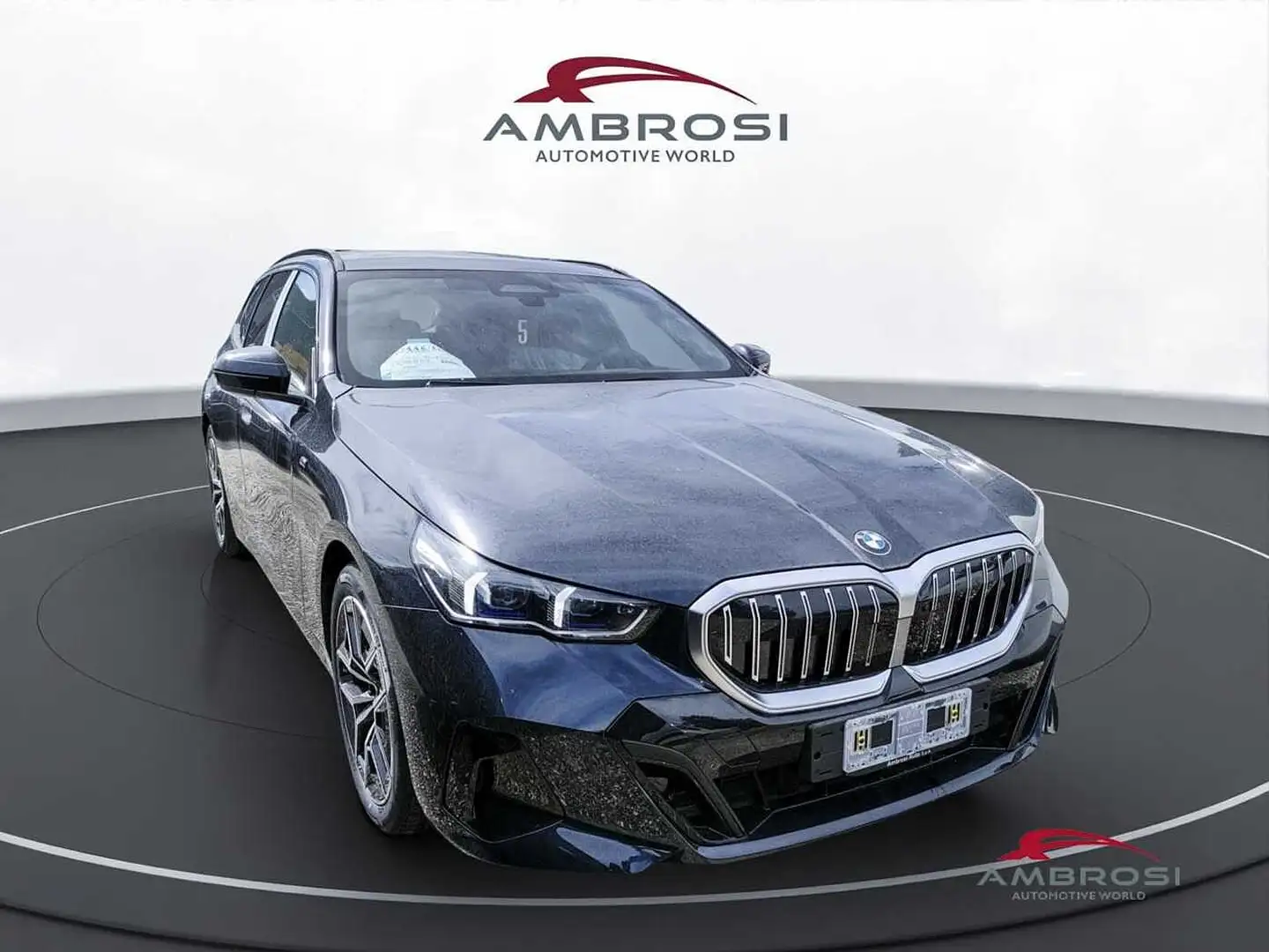 BMW 520 Touring 520d Touring Msport Package Černá - 2