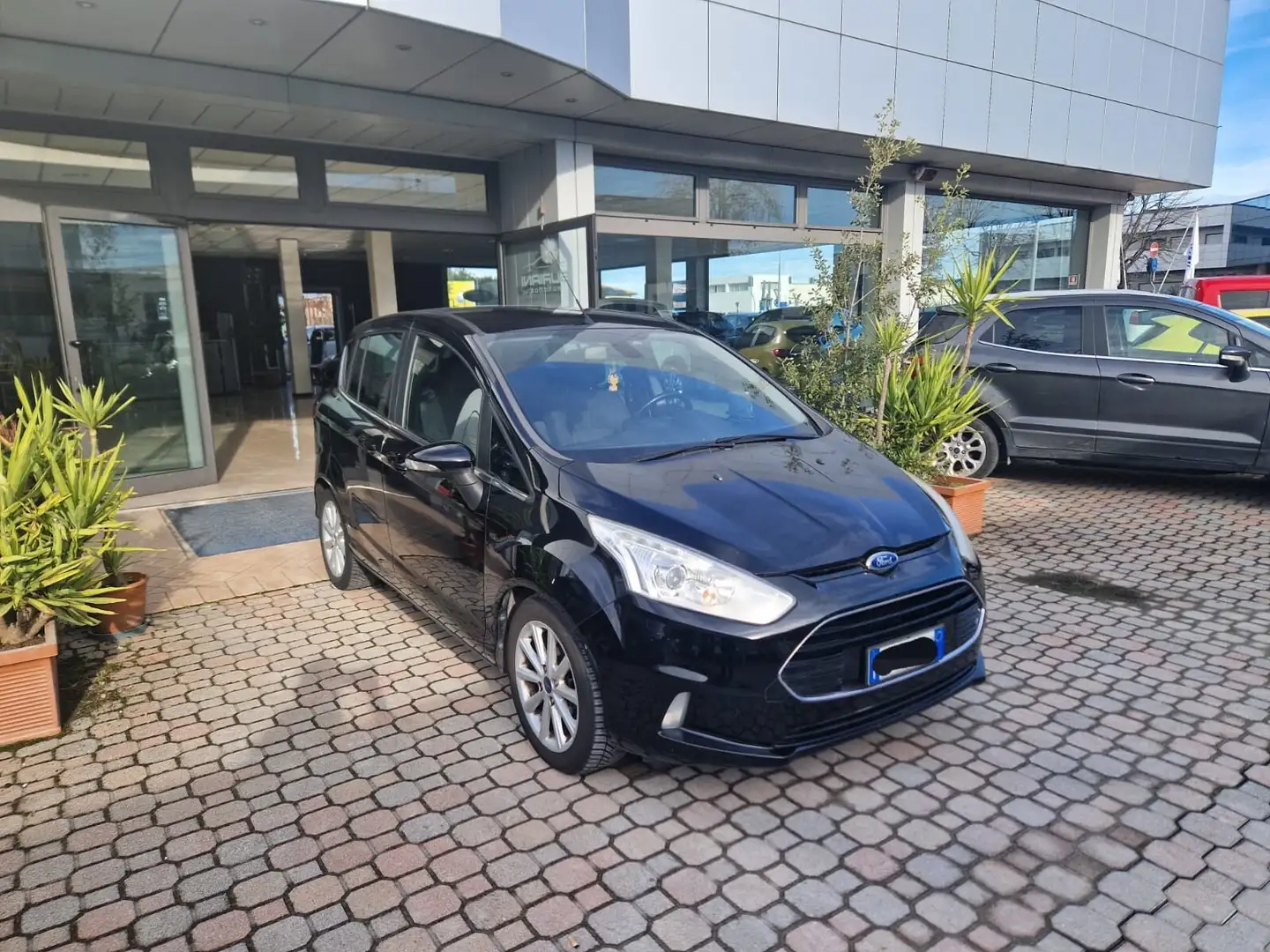 Ford B-Max B-Max 1.5 TDCi 75 CV Titanium OK NEO PATENTATI Nero - 2