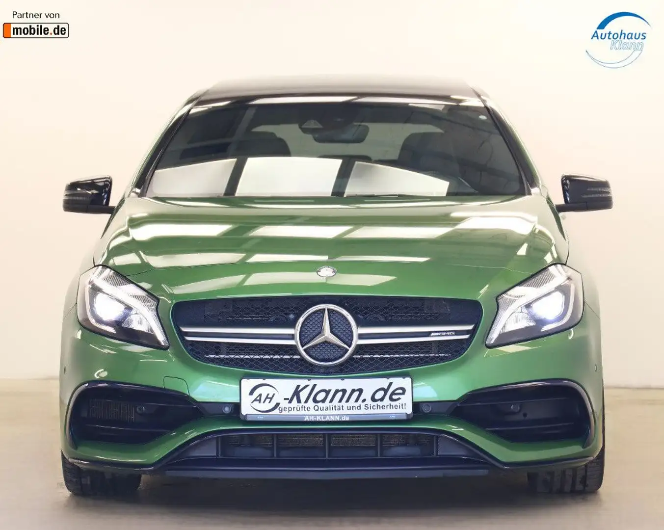 Mercedes-Benz A 45 AMG 381PS 4Matic Carplay Memory Pano PAGA Grün - 2