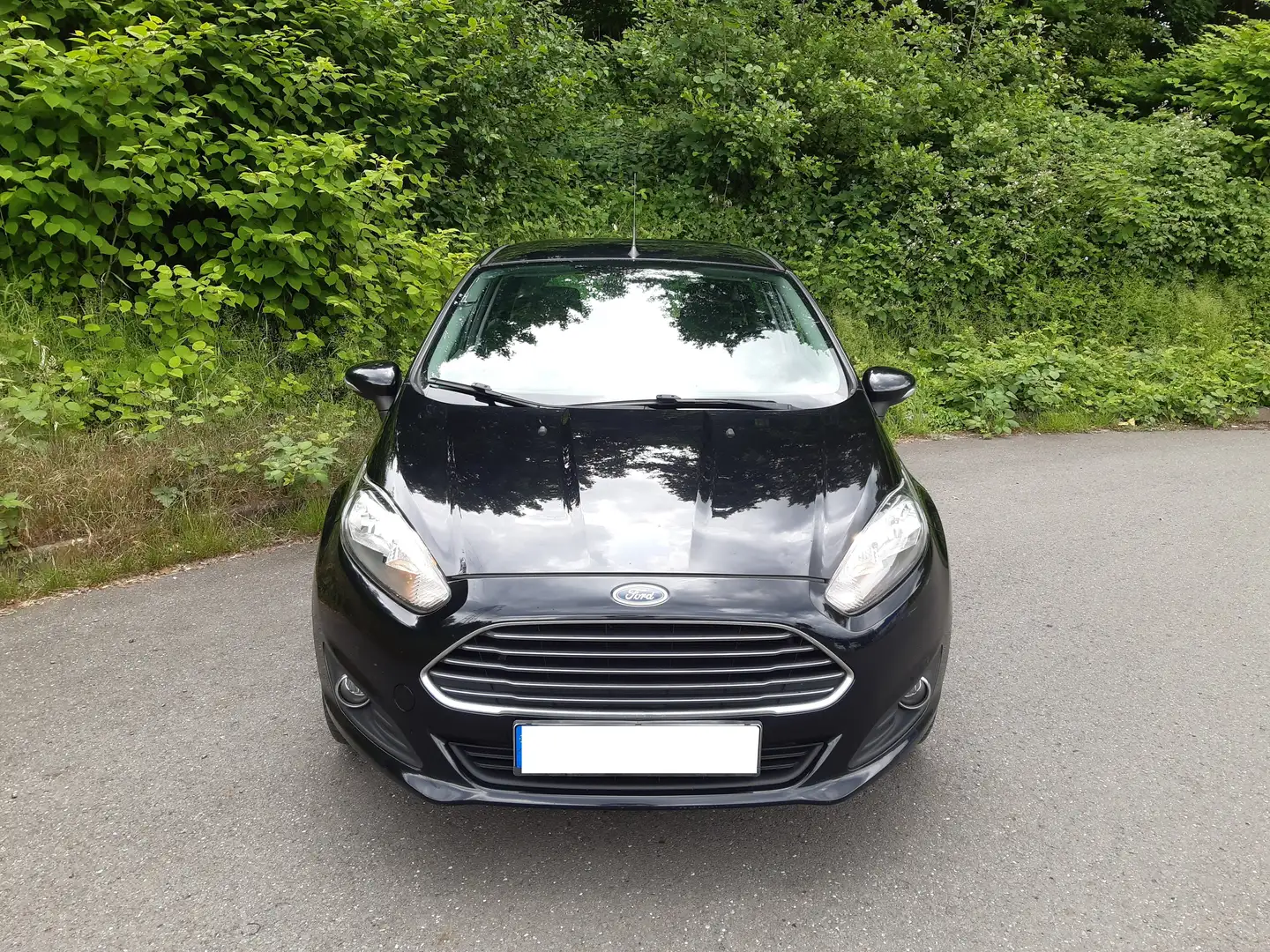 Ford Fiesta FIESTA 1.4 TITANIUM LPG BENZIN 1.HAND KLIMA Schwarz - 2