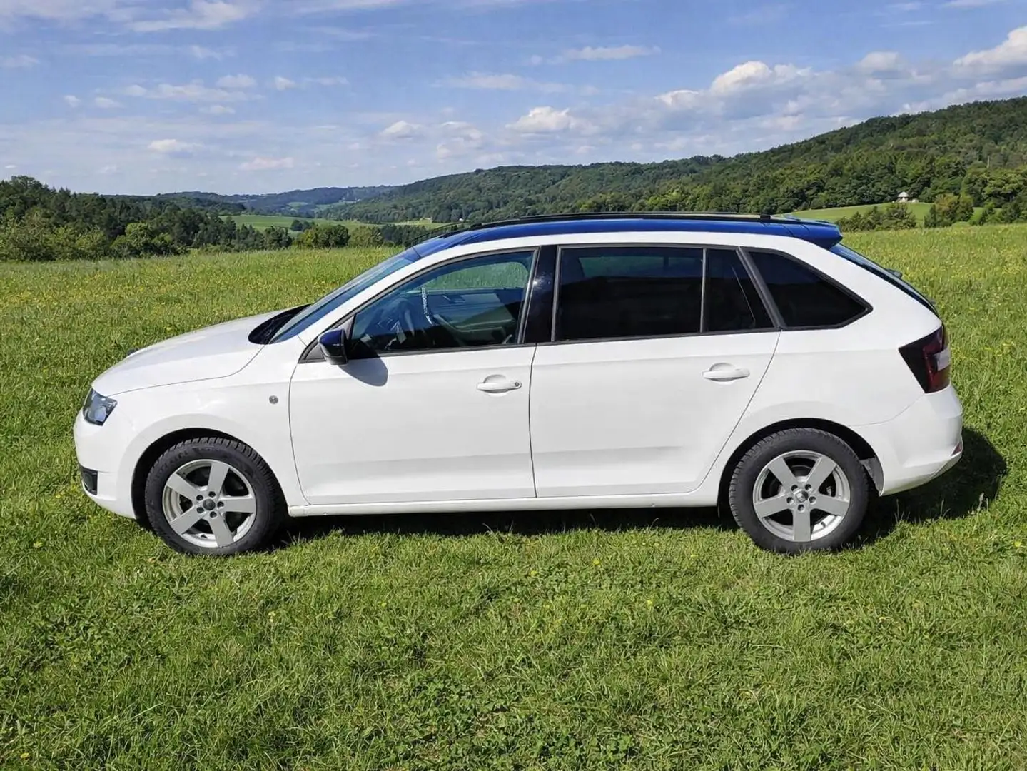 Skoda Rapid/Spaceback 1,6 Weiß - 1