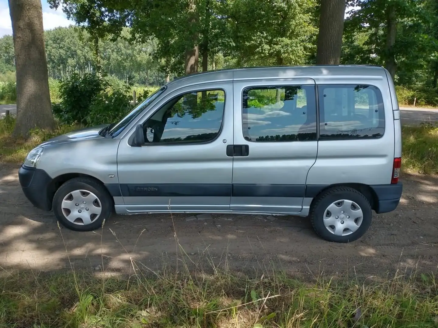 Citroen Berlingo Berlingo 1.6 HDIF Multispace Zilver - 1
